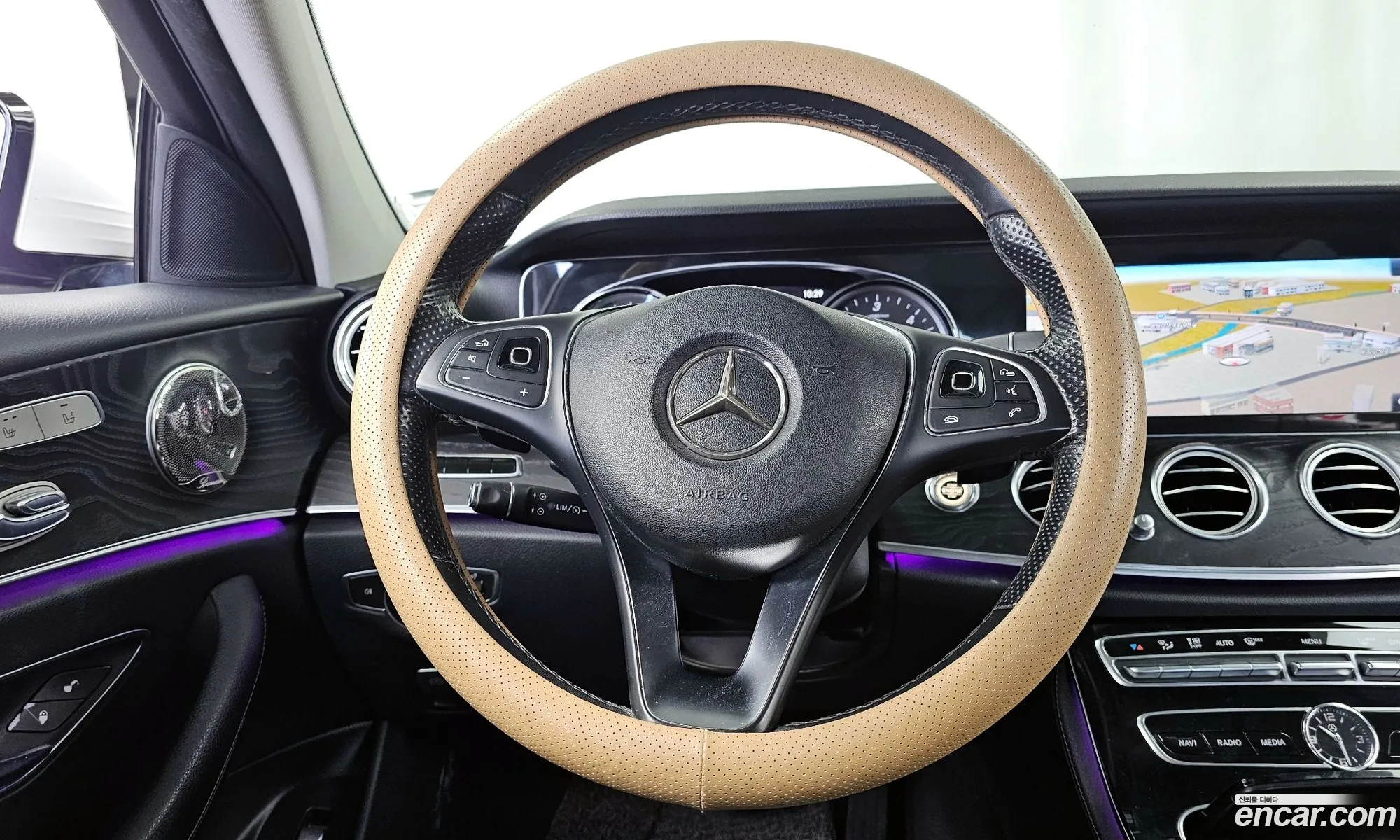 Mercedes-Benz E-Class W213 2017 WDDZF0EB9HA249036 — 5
