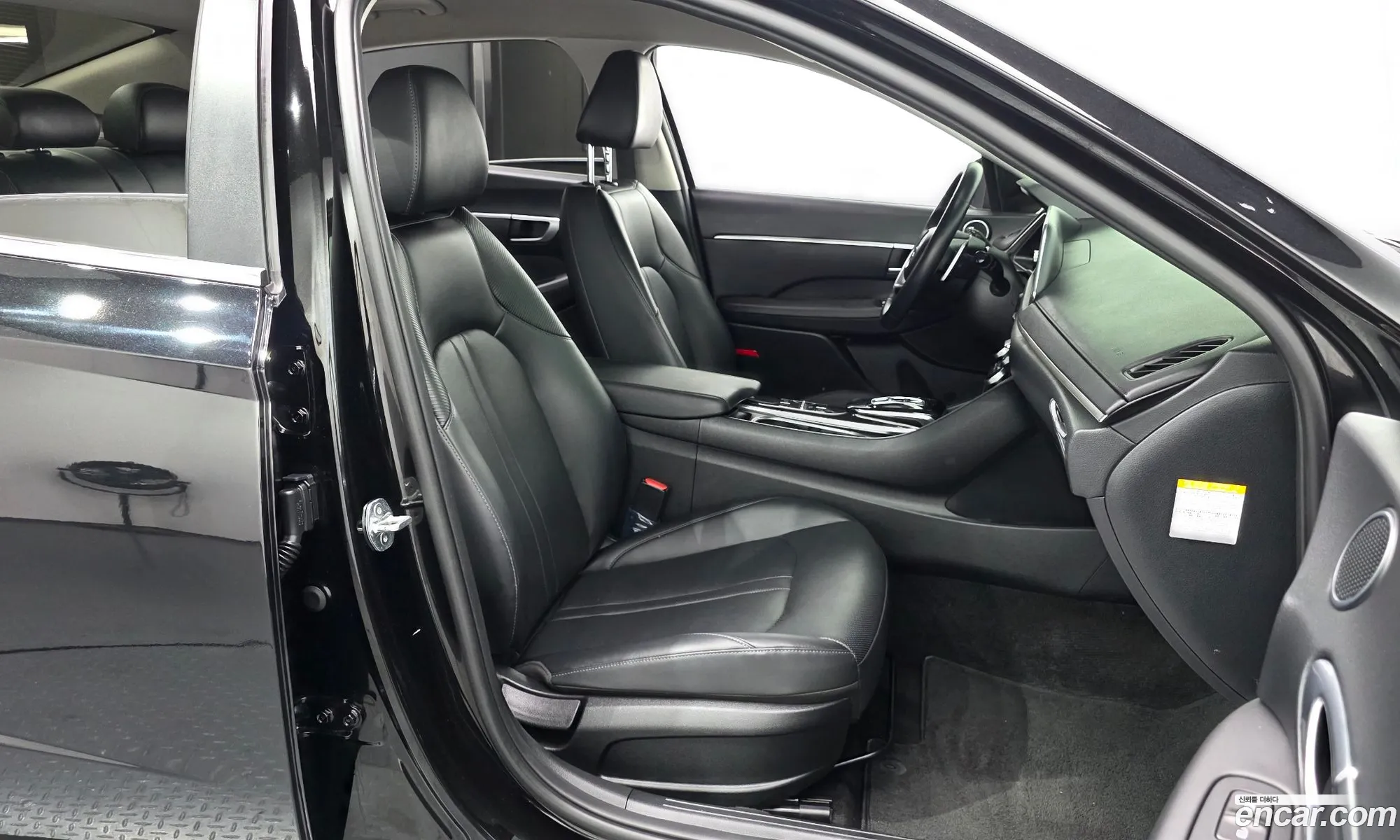 Hyundai Sonata Hybrid 2021 — 16
