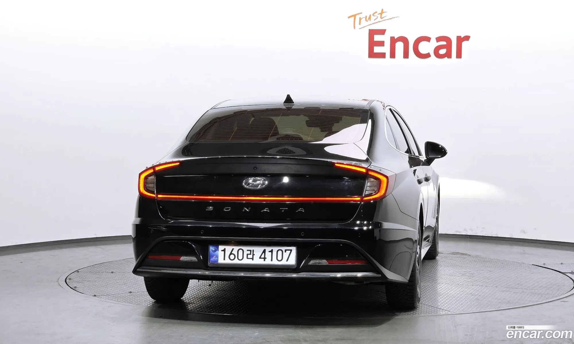Hyundai Sonata Hybrid 2021 — 7