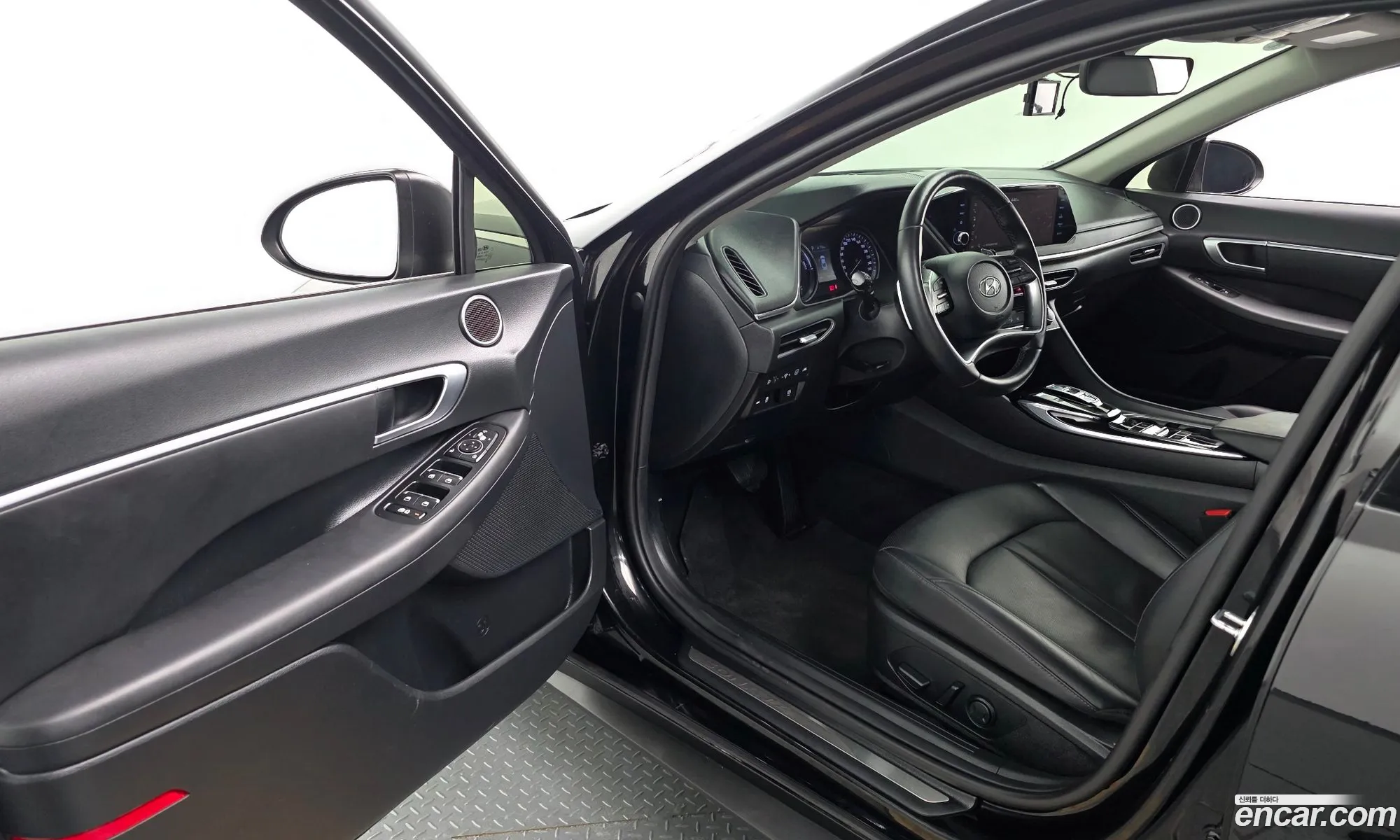 Hyundai Sonata Hybrid 2021 — 14