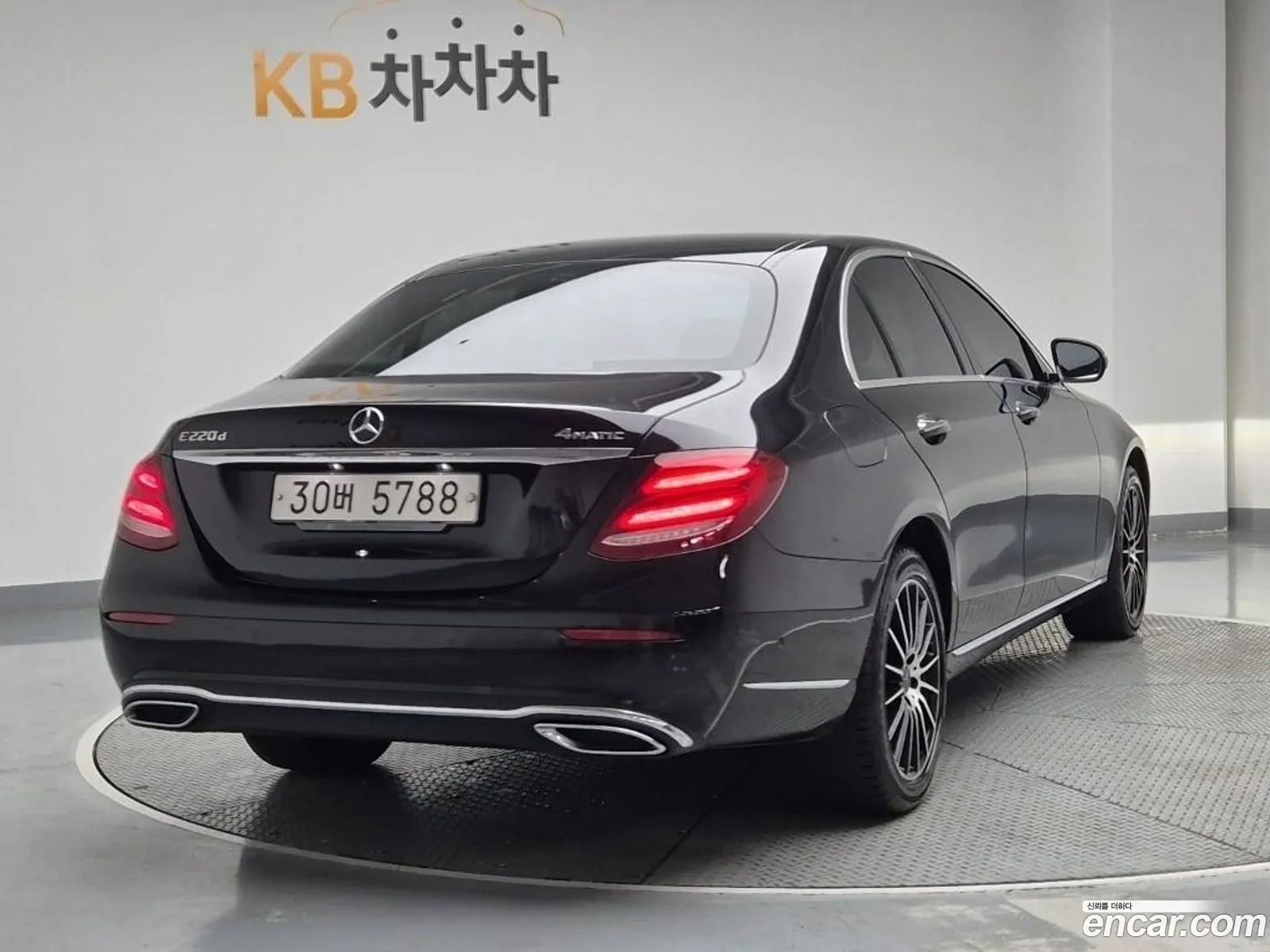 Mercedes-Benz E-Class W213 2018 — 8