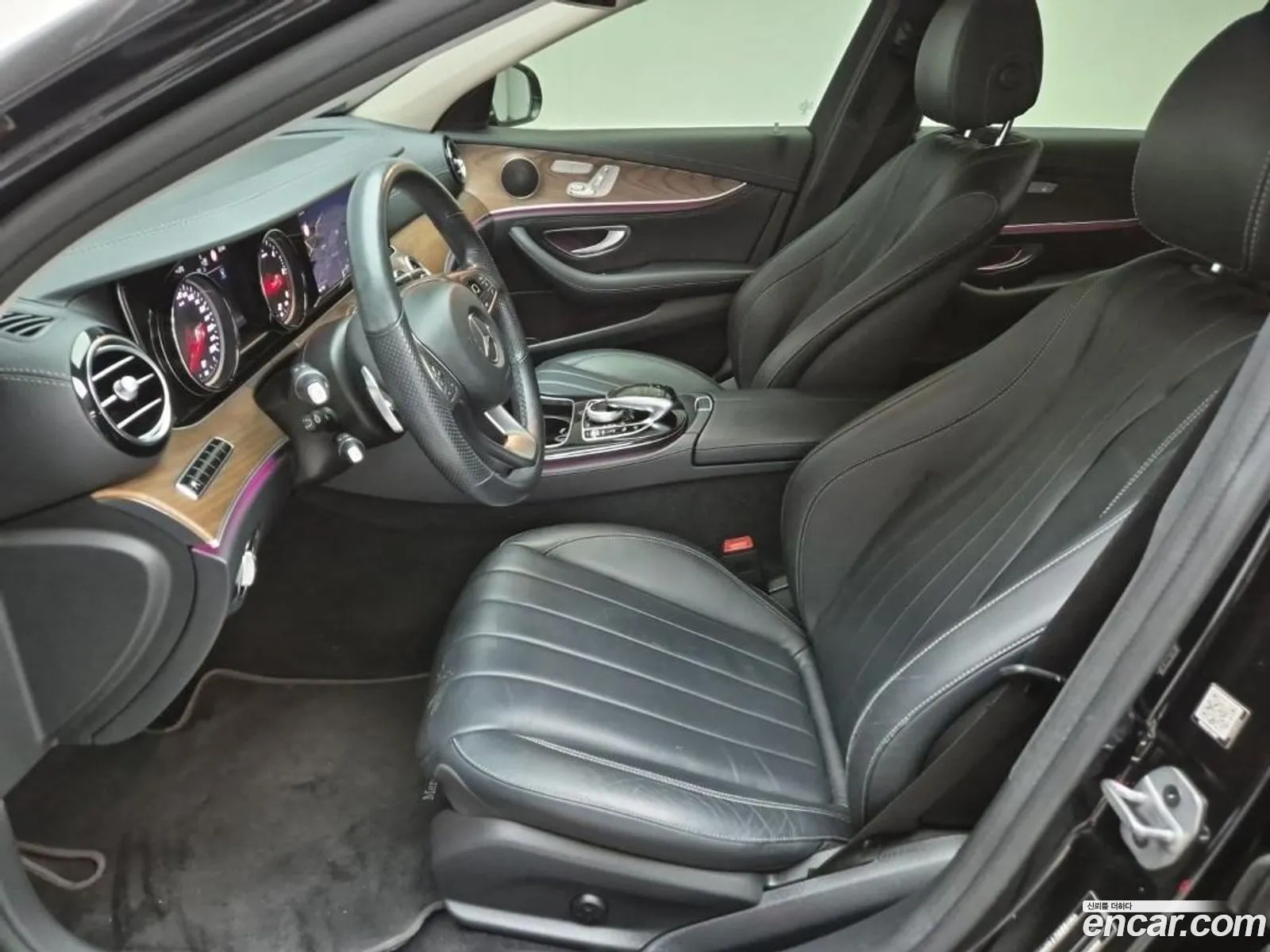 Mercedes-Benz E-Class W213 2018 — 16
