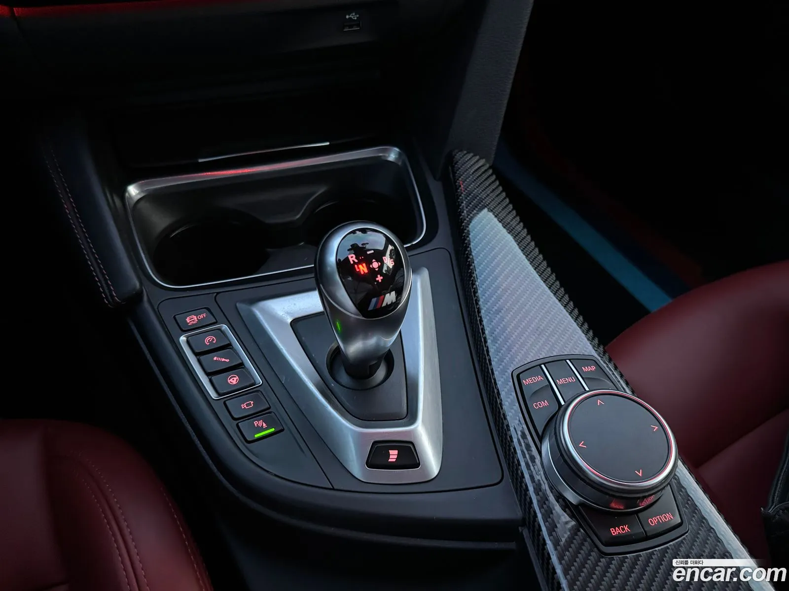 BMW M4 2018 — 2