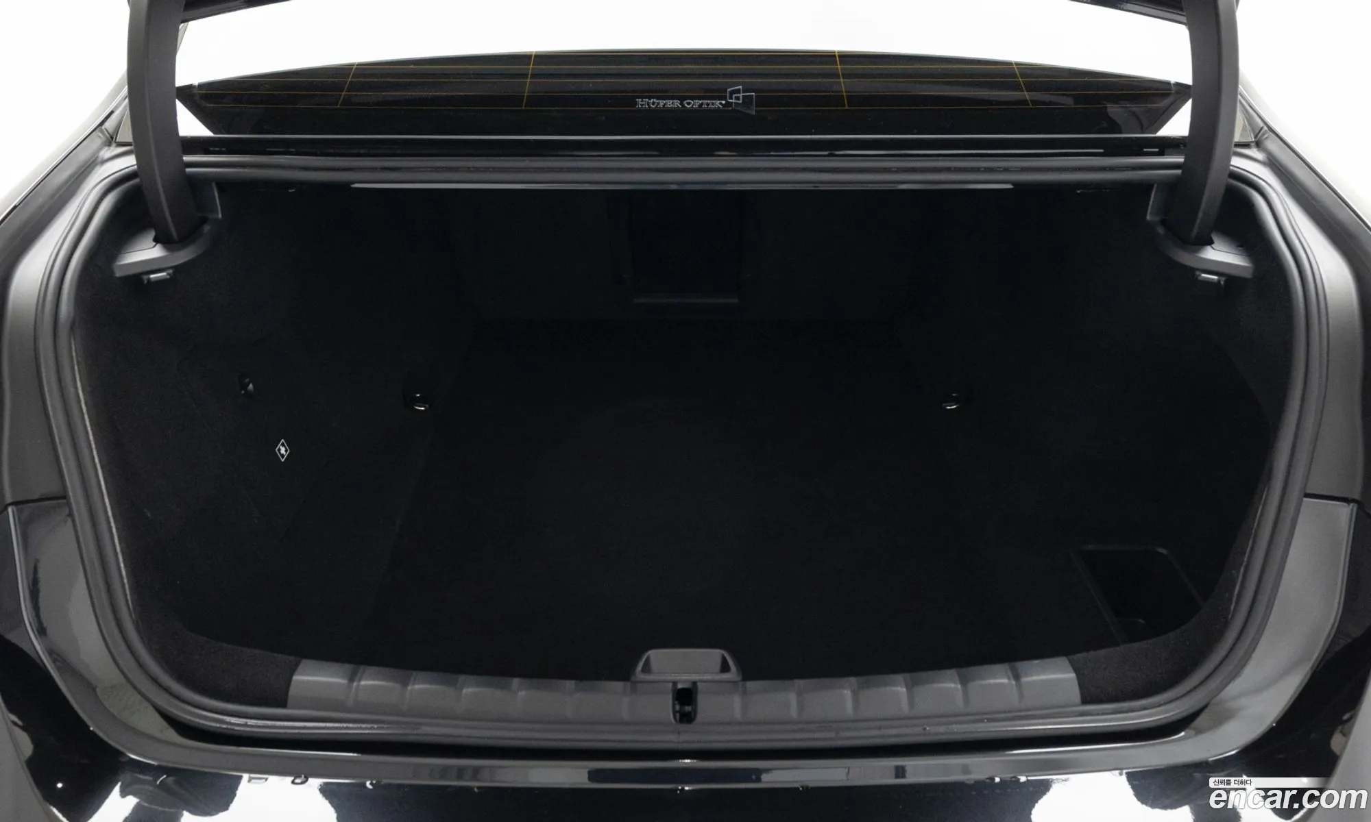 BMW i7 2023 — 12