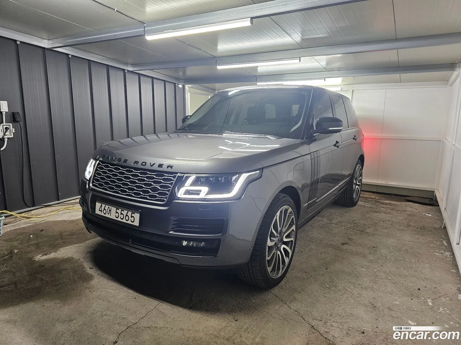 Land Rover Range Rover 2015 — 16