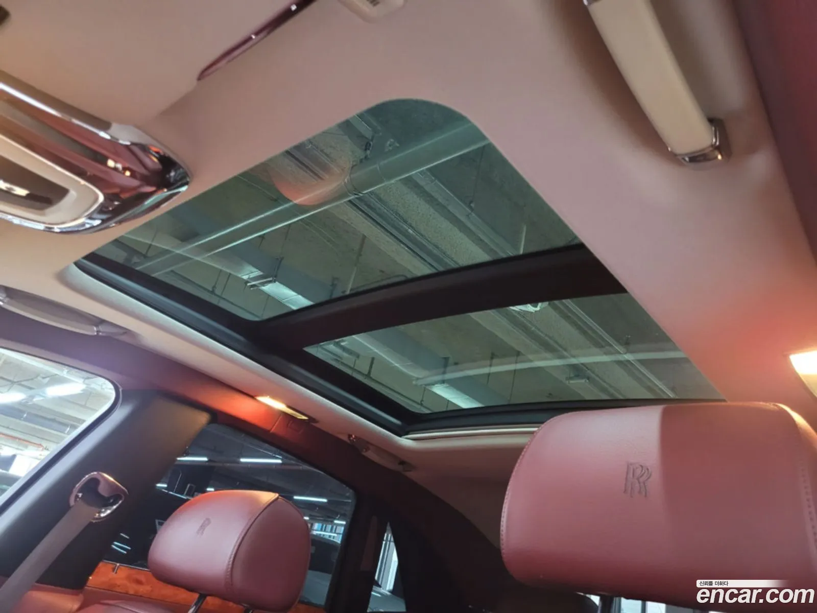 Rolls-Royce Ghost 2010 — 14