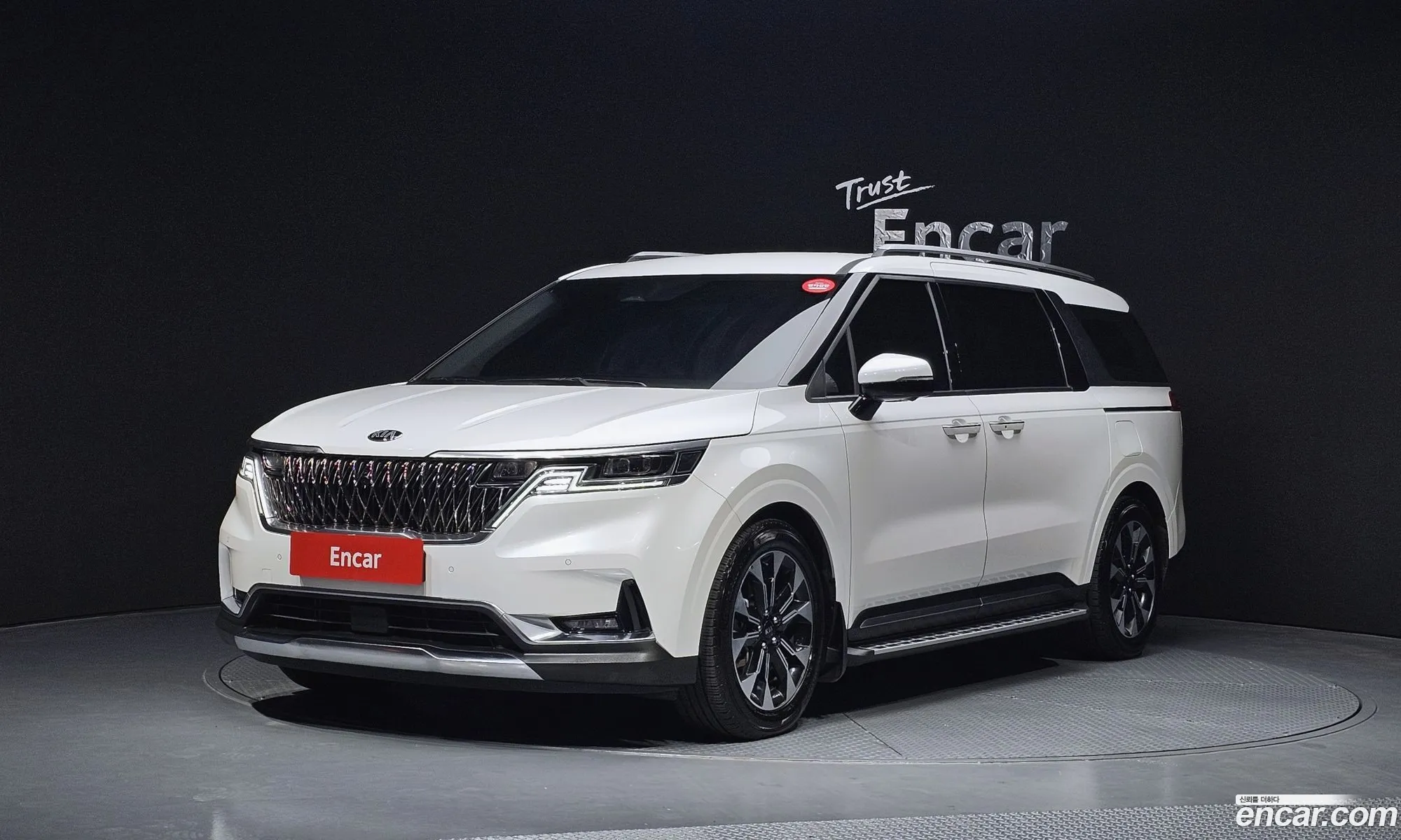 Kia Carnival 2021 — 6