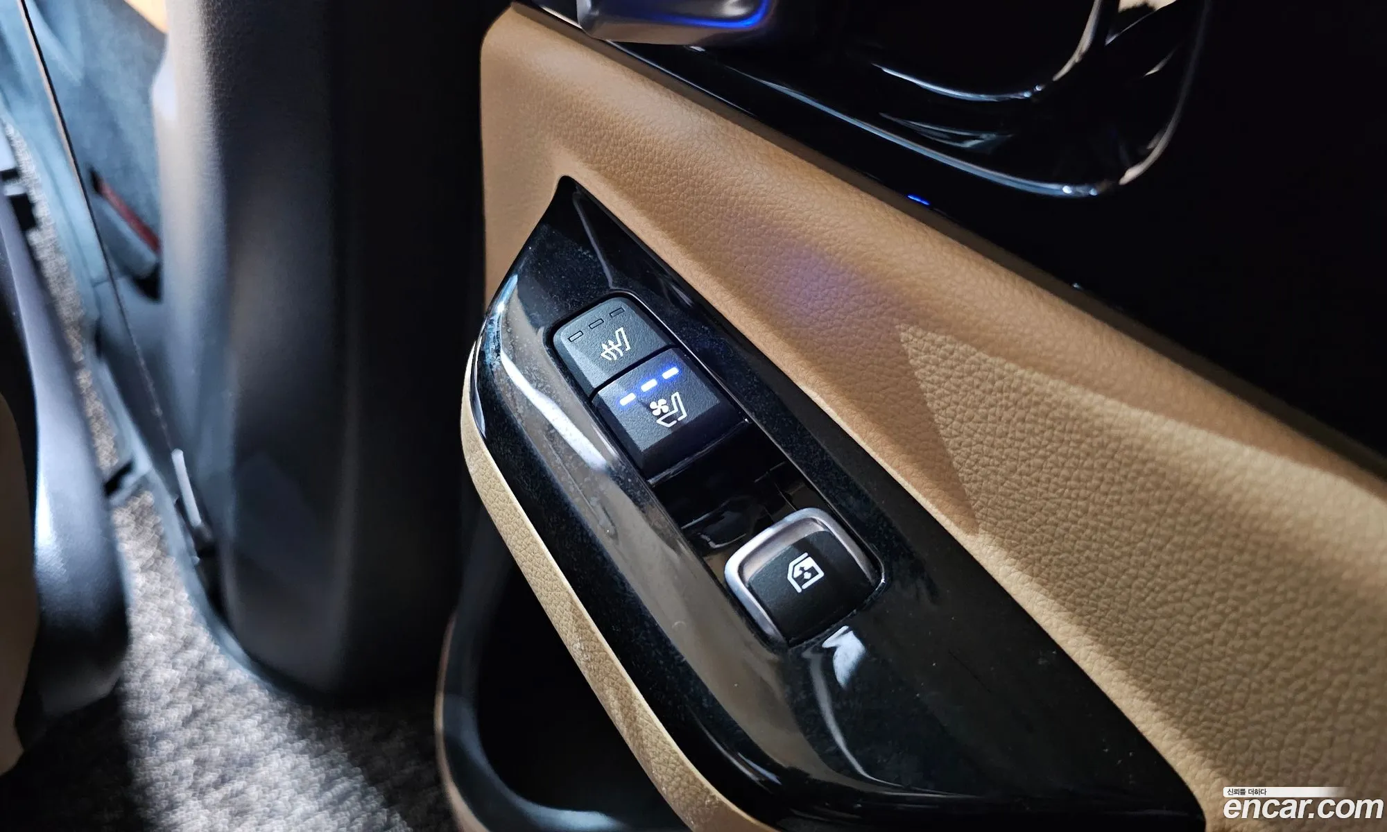 Kia Carnival 2021 — 7