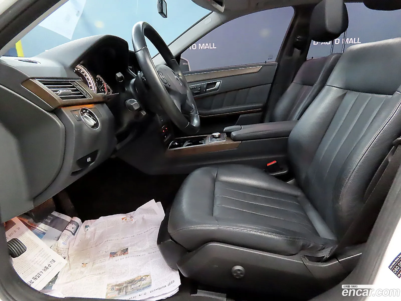 Mercedes-Benz E-Class W212 2013 — 12