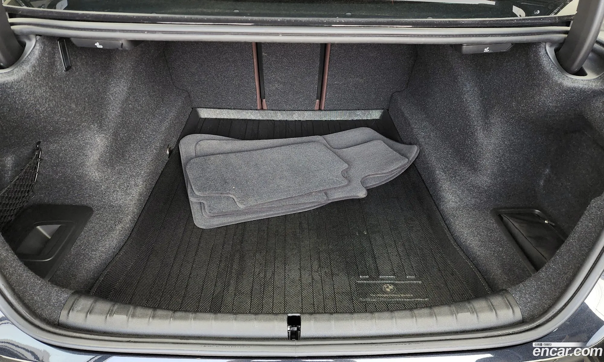 BMW 5 Series 2020 WBA71BH05MWW87956 — 6