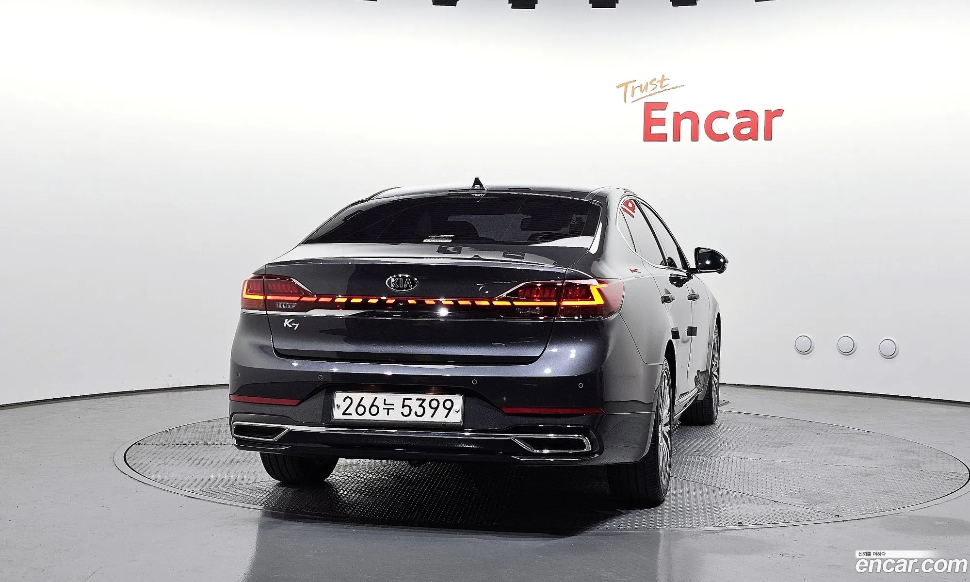 Kia K7 Premier 2020 — 19