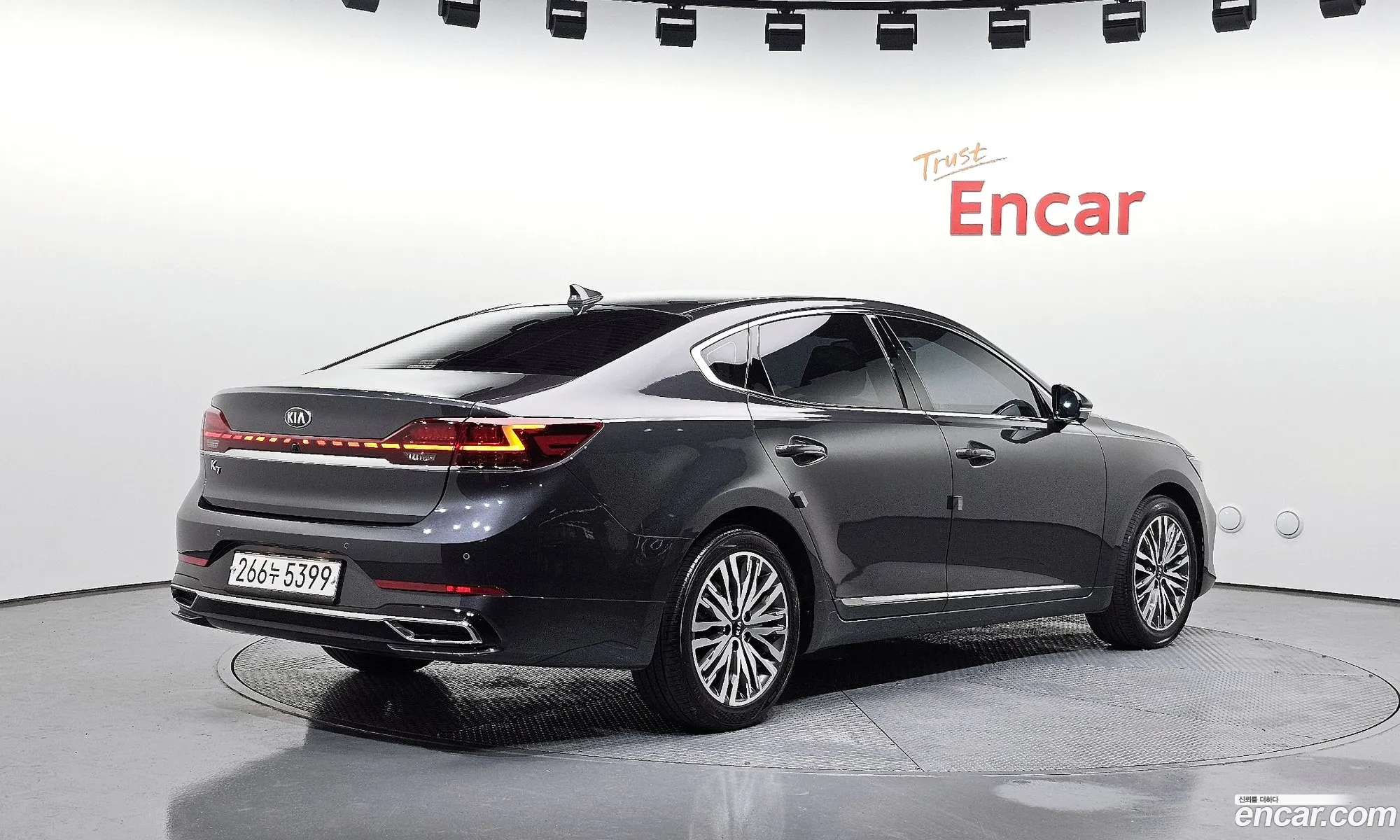 Kia K7 Premier 2020 — 7