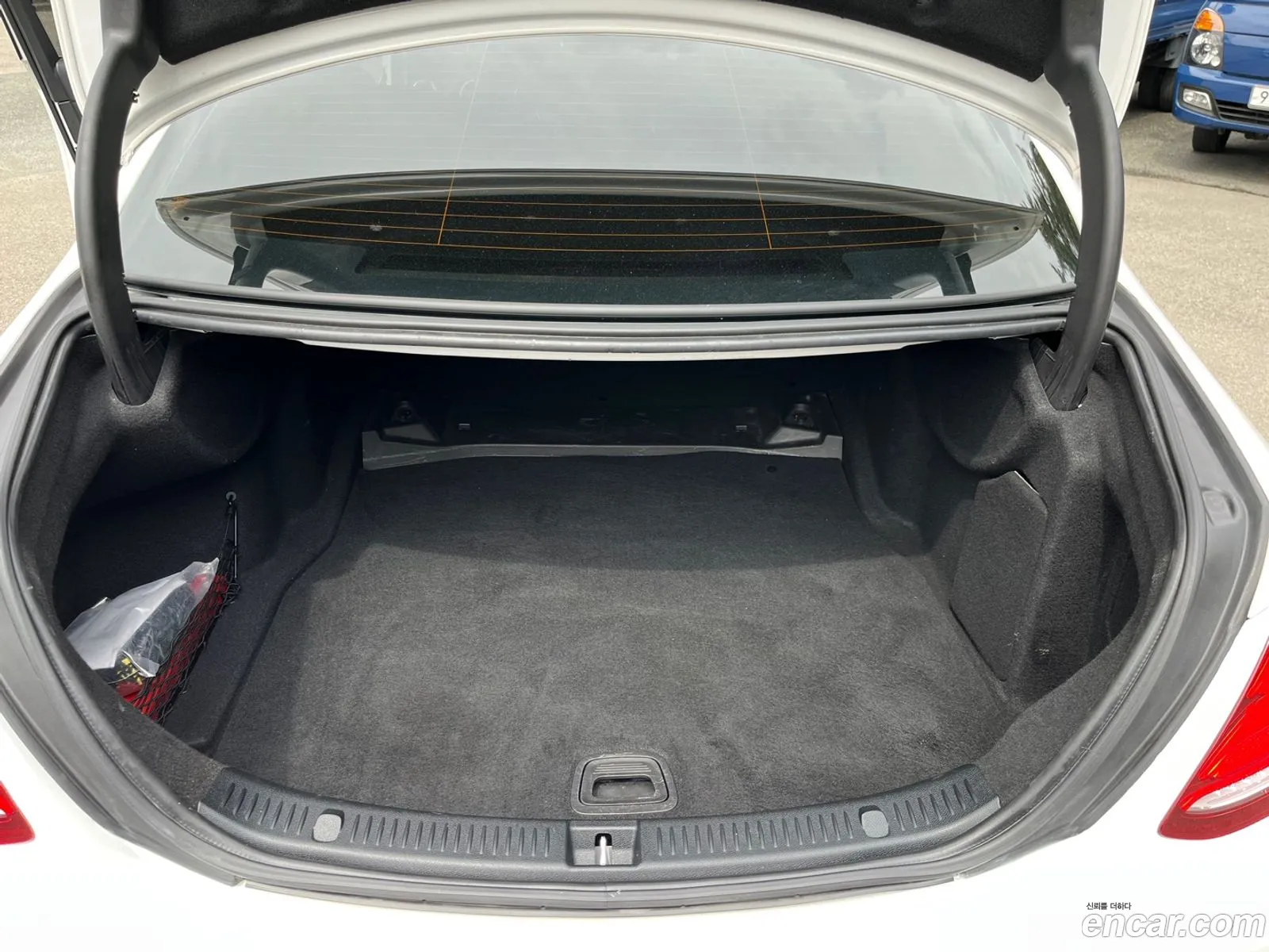 Mercedes-Benz E-Class W213 2016 — 20