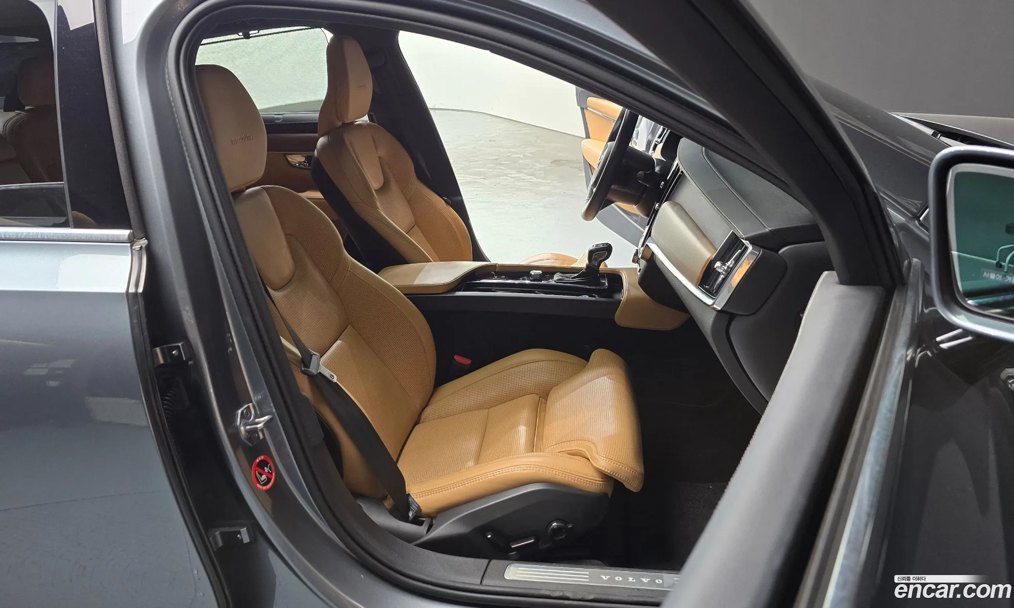 Volvo S90 2019 — 8