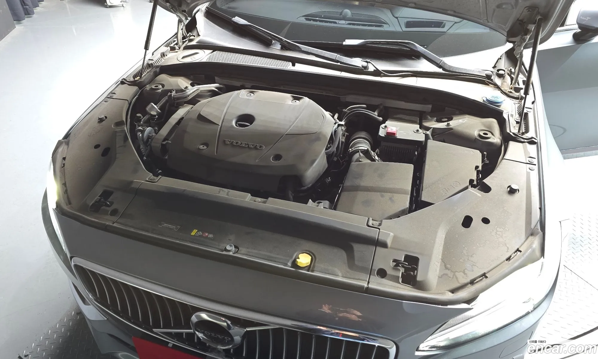 Volvo S90 2019 — 14