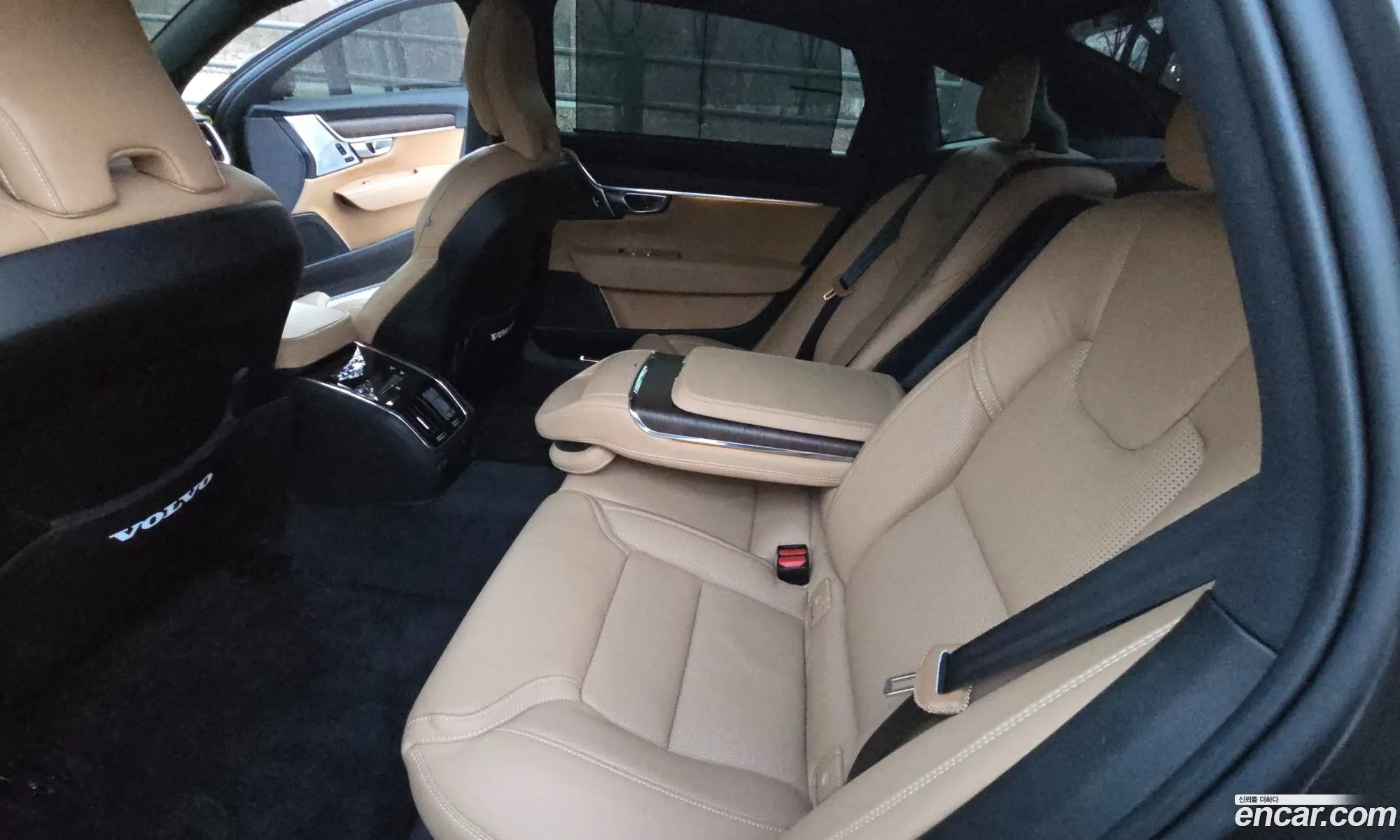 Volvo S90 2023 — 9