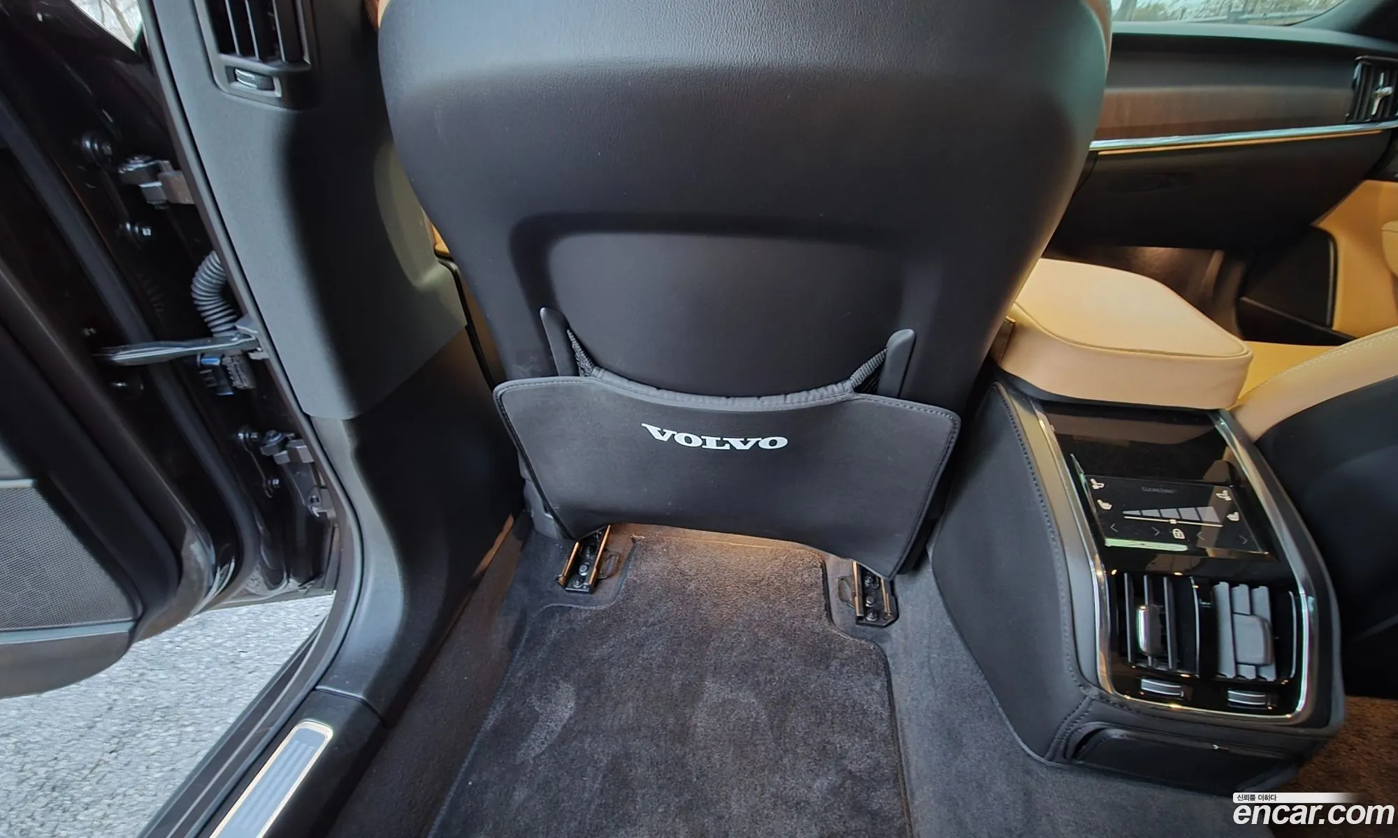 Volvo S90 2023 — 12