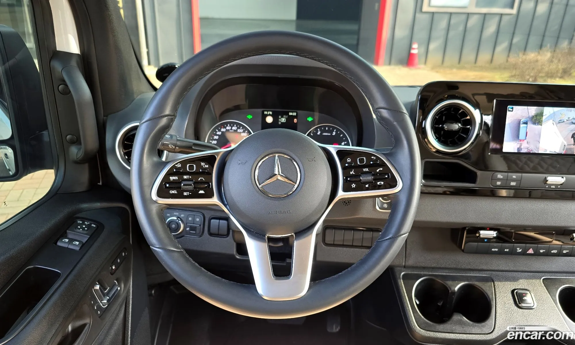 Mercedes-Benz Sprinter 2024 W1V907733RP602502 — 17