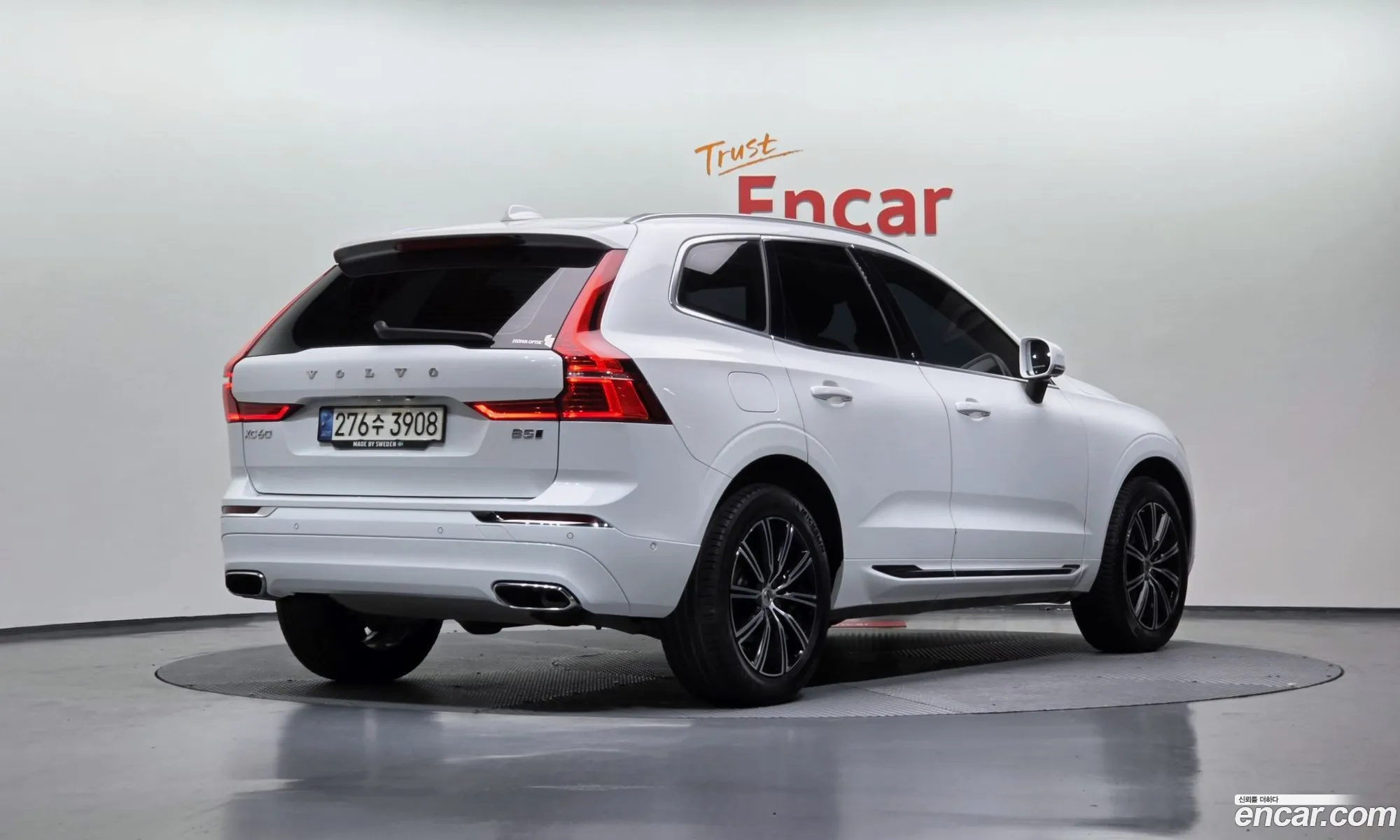 Volvo XC60 2021 — 3