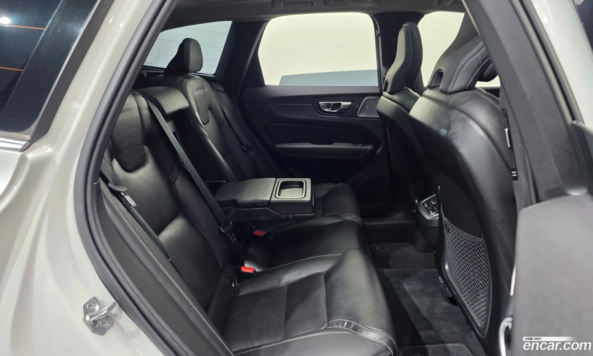 Volvo XC60 2021 — 5