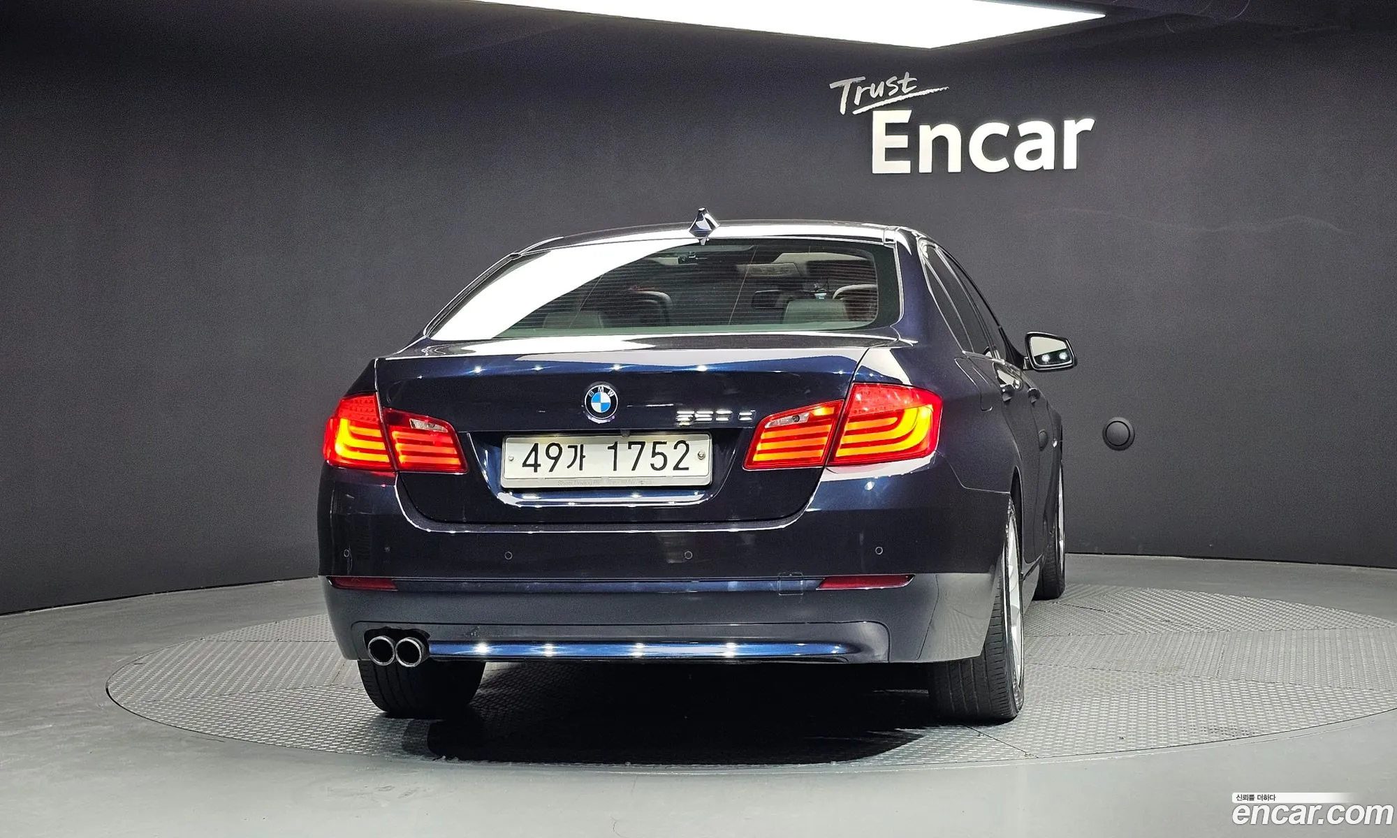 BMW 5 Series 2011 — 20