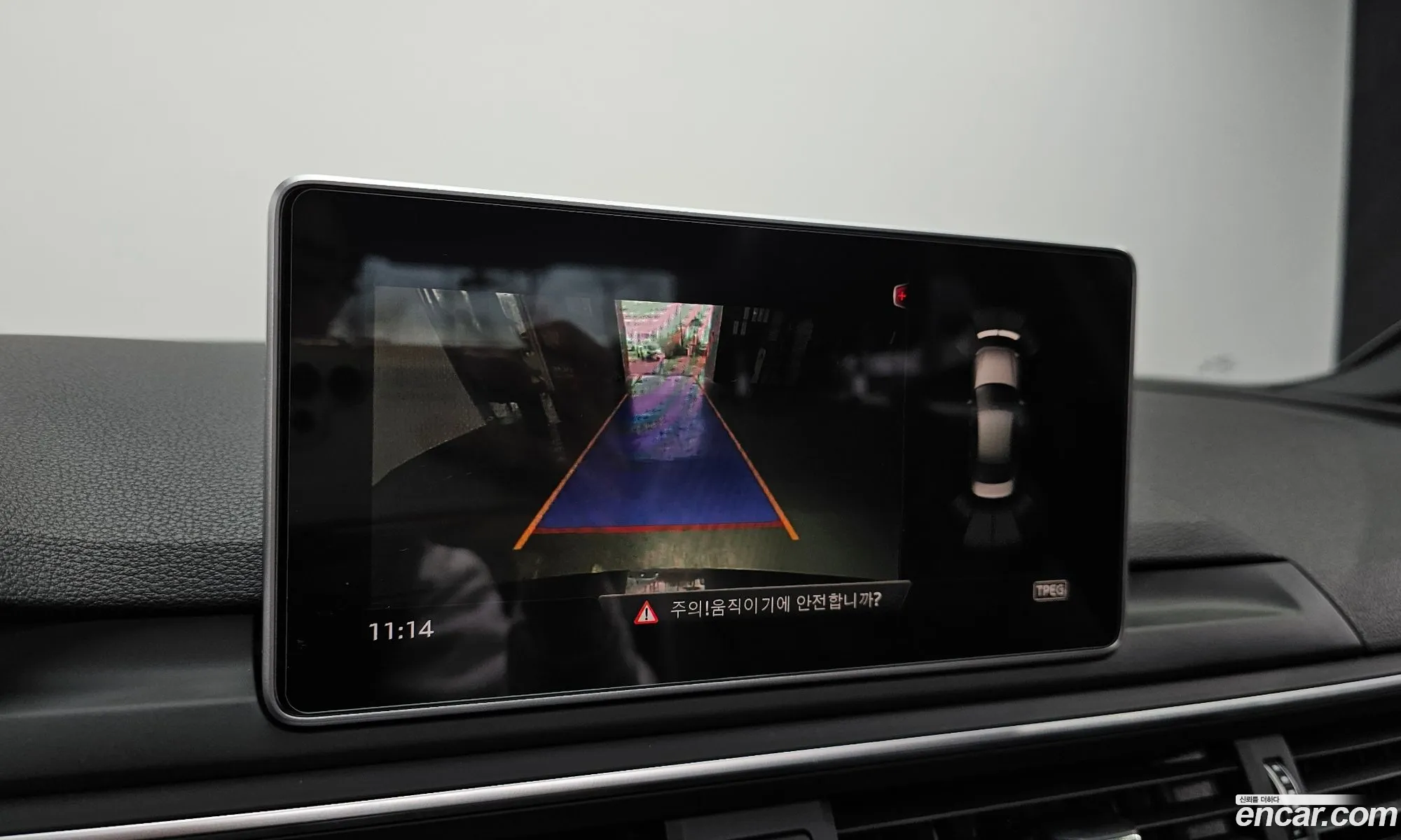 Audi A4 2019 WAUZZZF4XKN022411 — 3