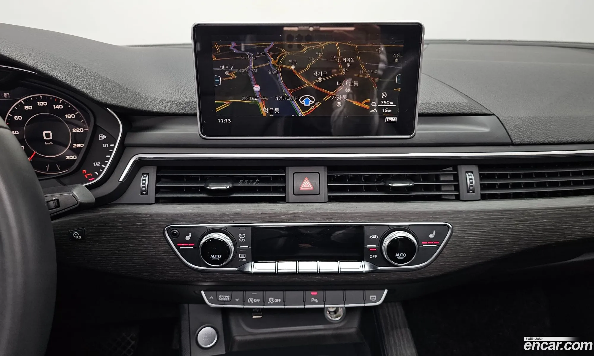 Audi A4 2019 WAUZZZF4XKN022411 — 10