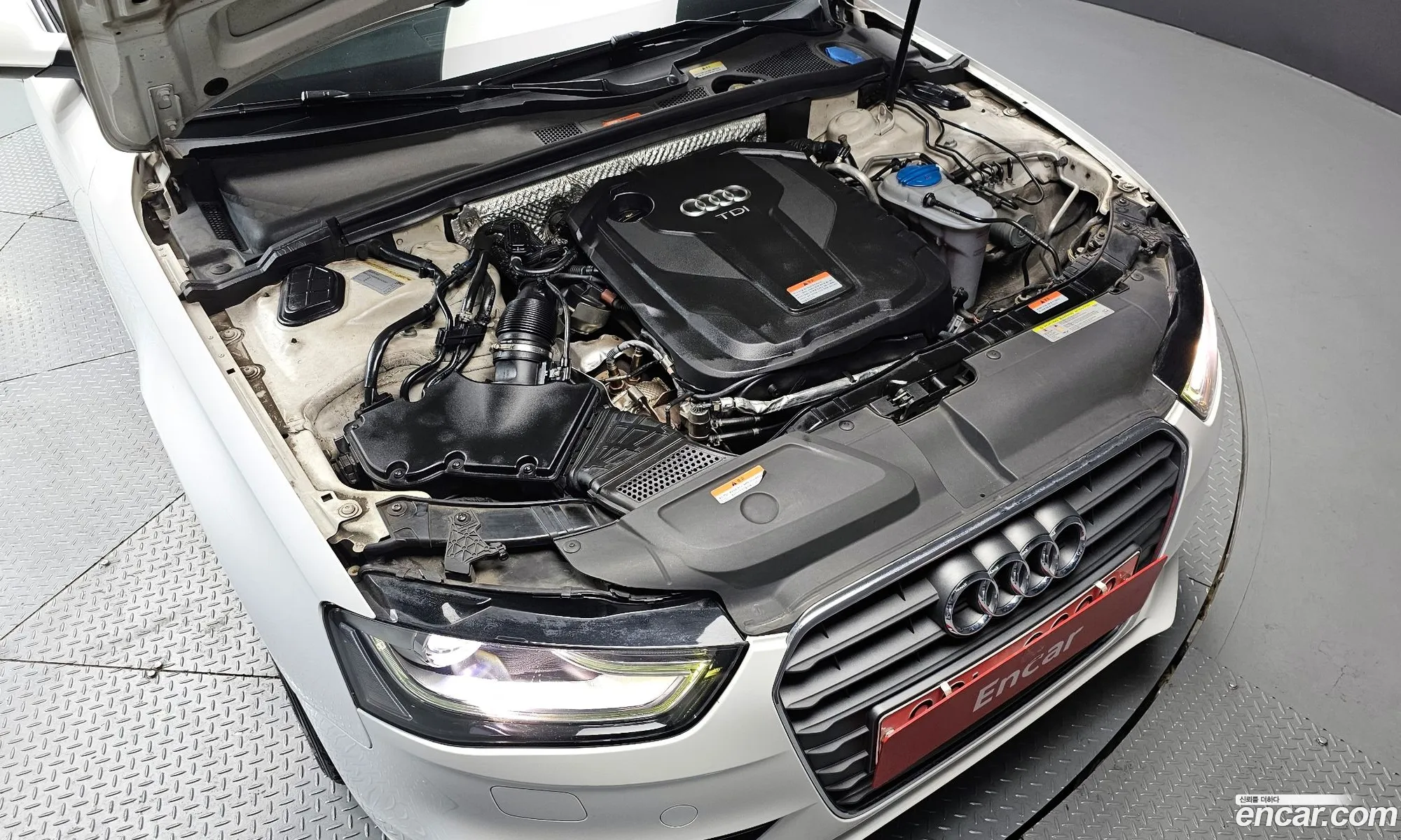 Audi A4 2015 WAUZZZ8K9FN030680 — 15