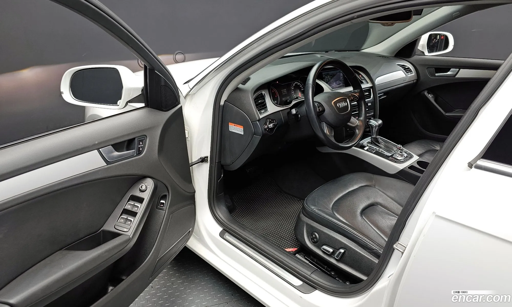 Audi A4 2015 WAUZZZ8K9FN030680 — 10