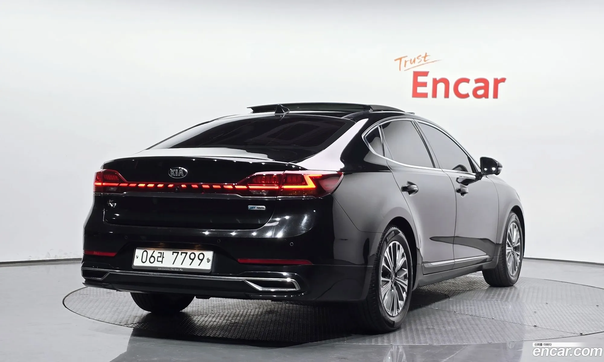 Kia K7 Premier Hybrid 2019 — 11