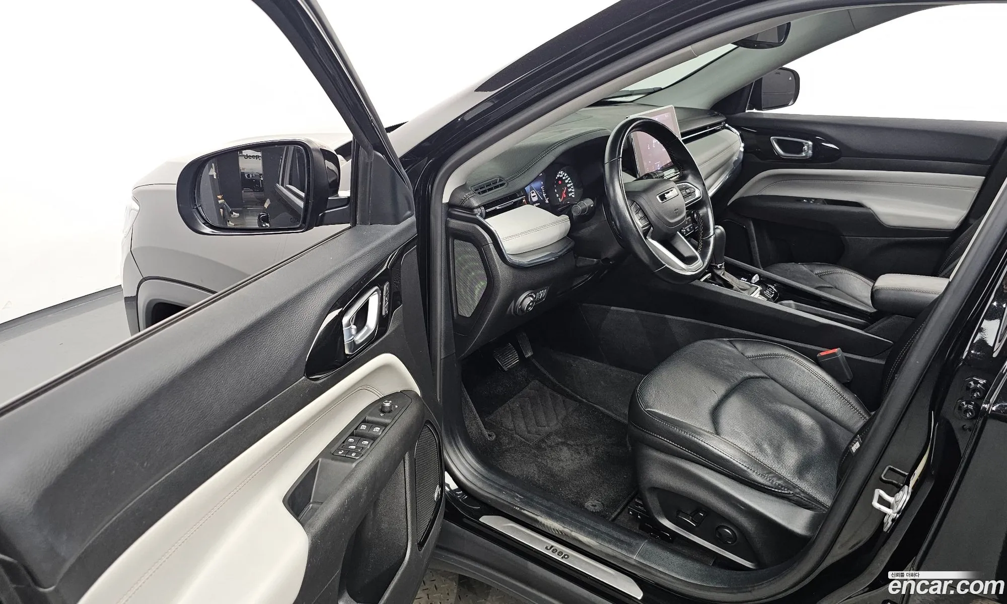 Jeep Compass 2022 3C4NJDCB0NT179075 — 15