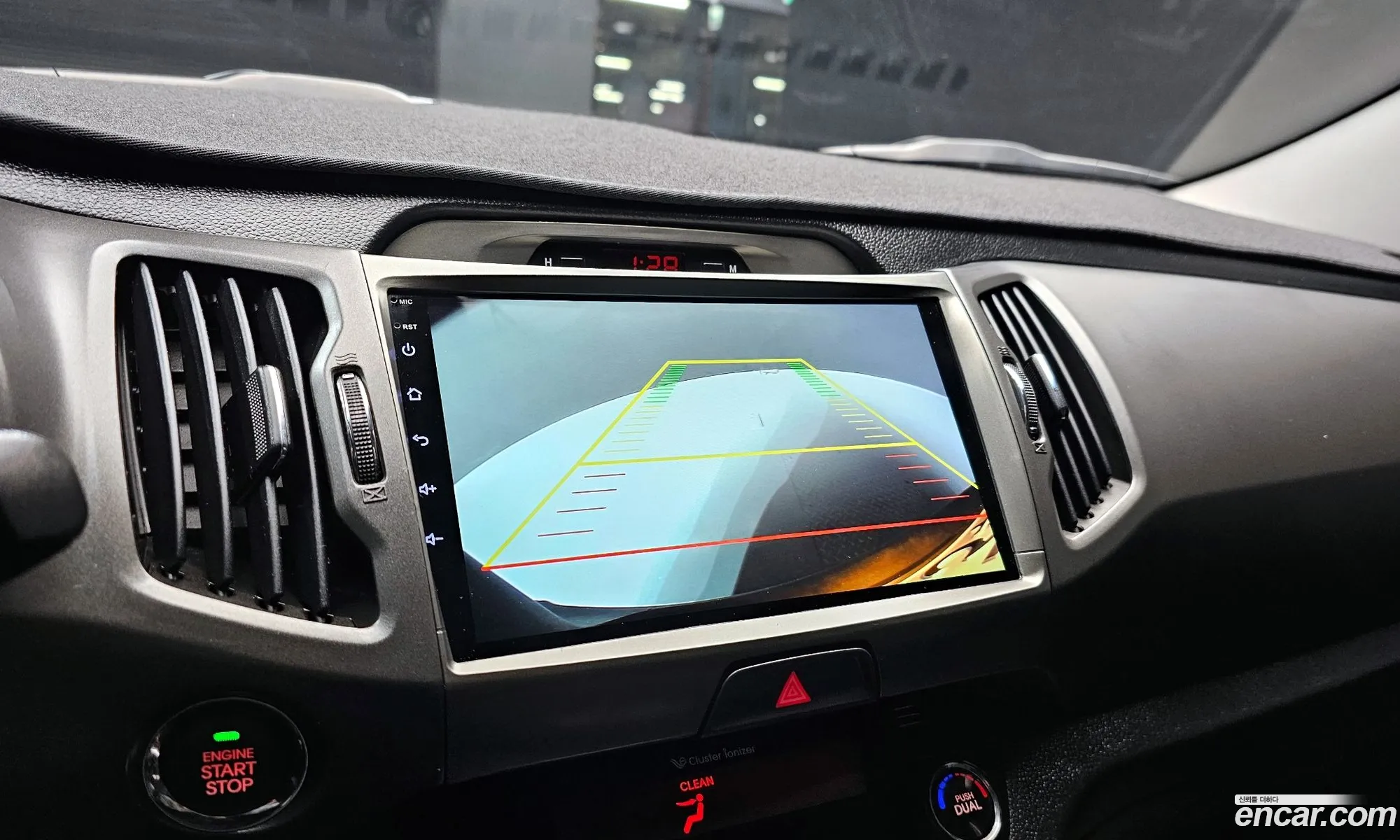 Kia Sportage R 2012 — 14