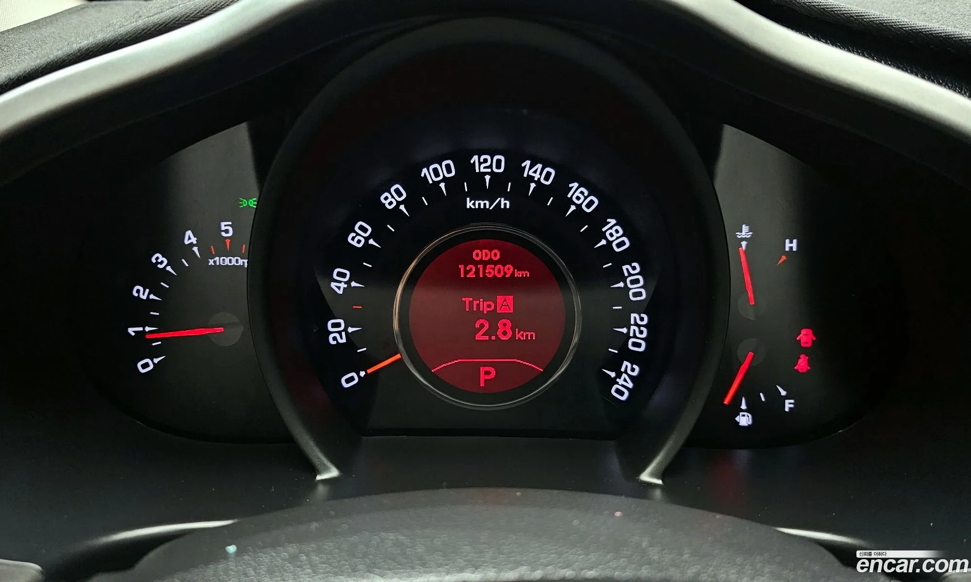 Kia Sportage R 2012 — 16