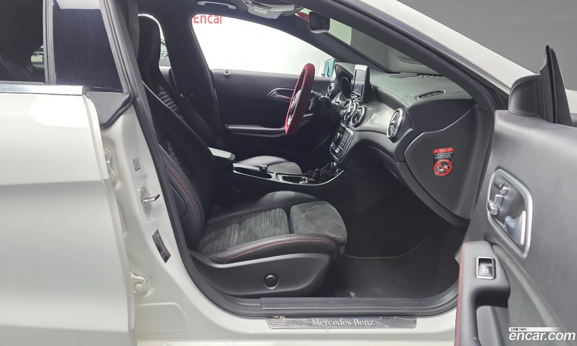Mercedes-Benz CLA-Class C117 2018 — 3