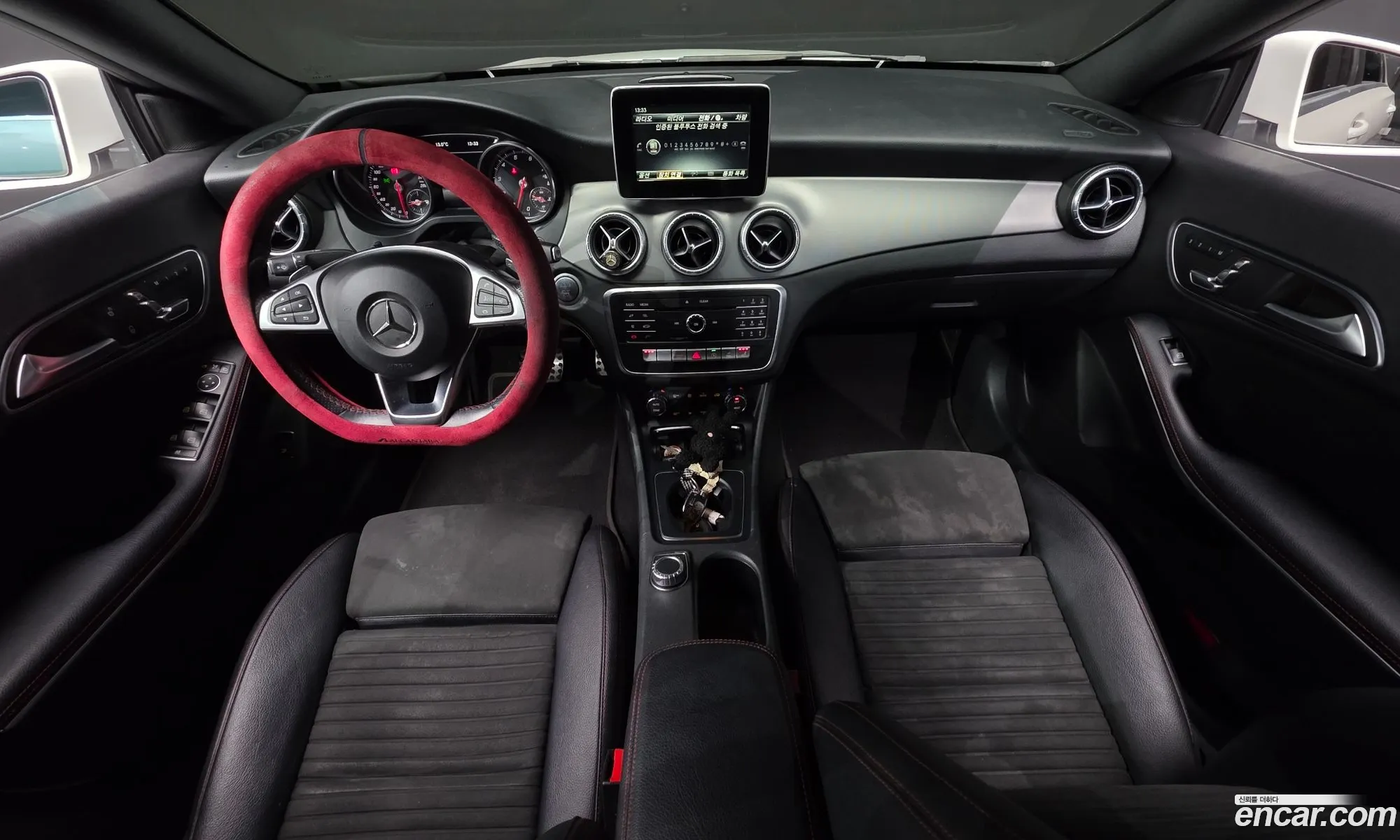 Mercedes-Benz CLA-Class C117 2018 — 11