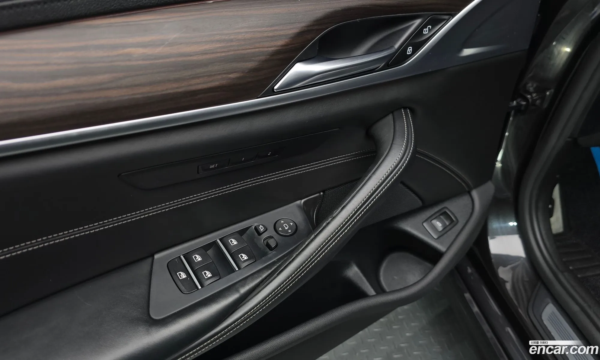 BMW 5 Series 2017 — 20