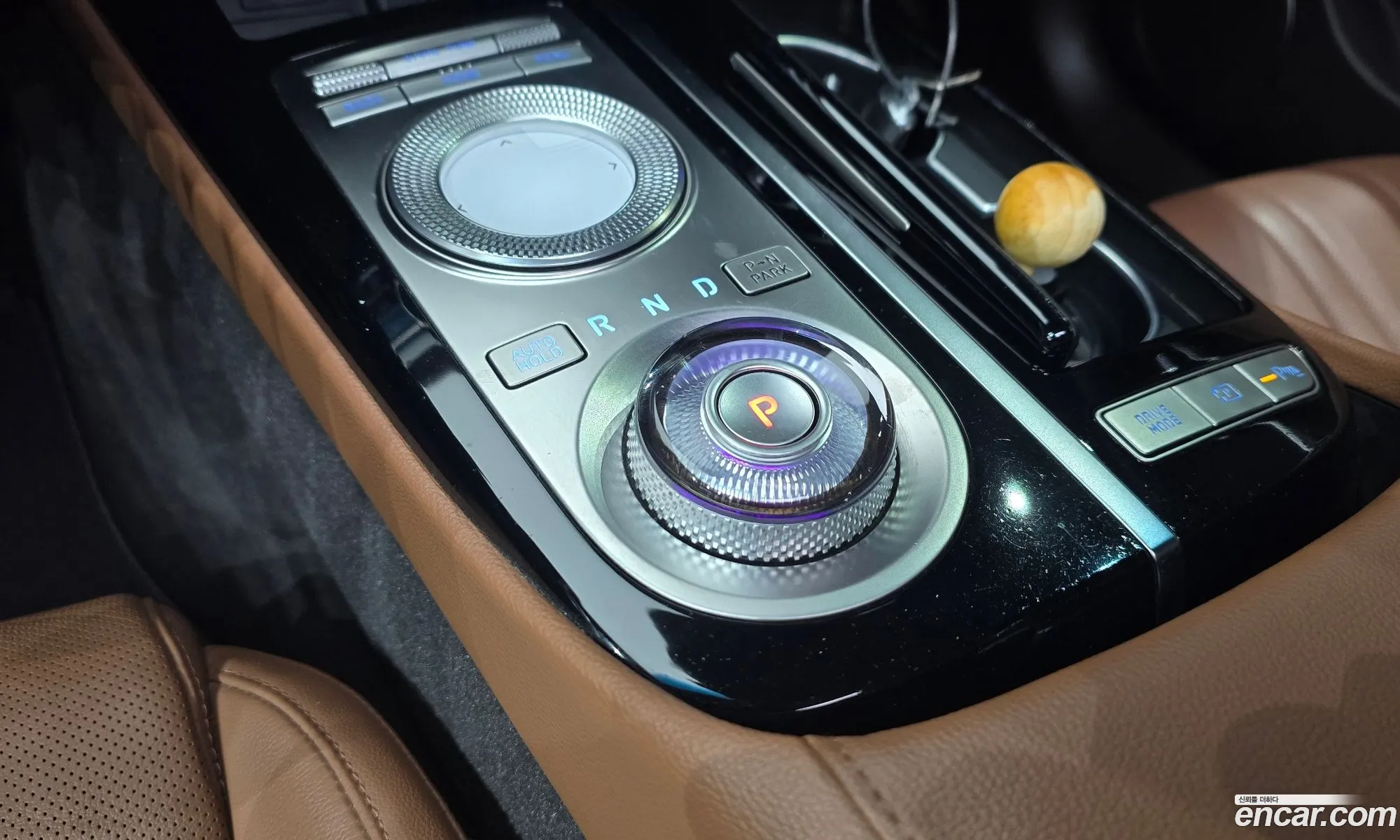 Genesis G80 2022 — 18