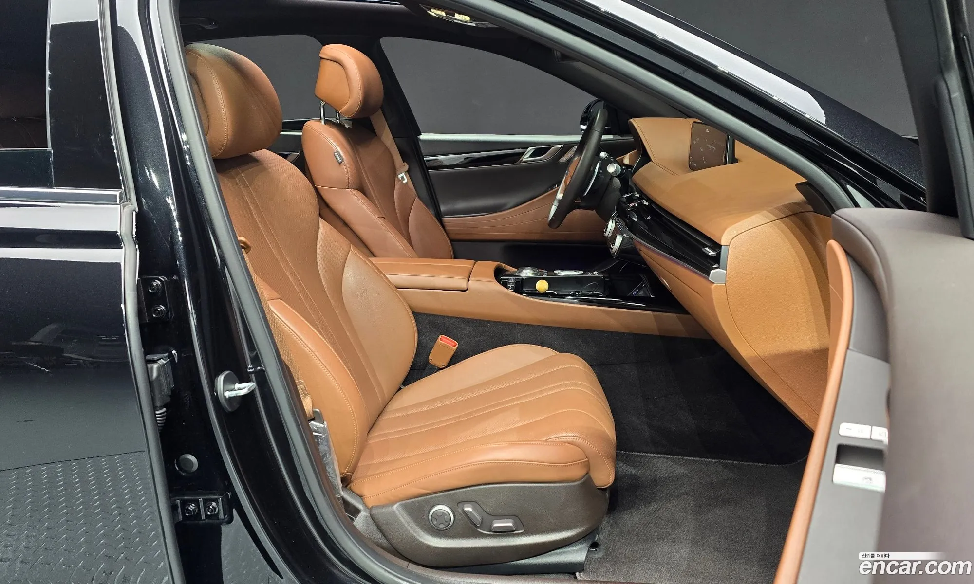 Genesis G80 2022 — 17