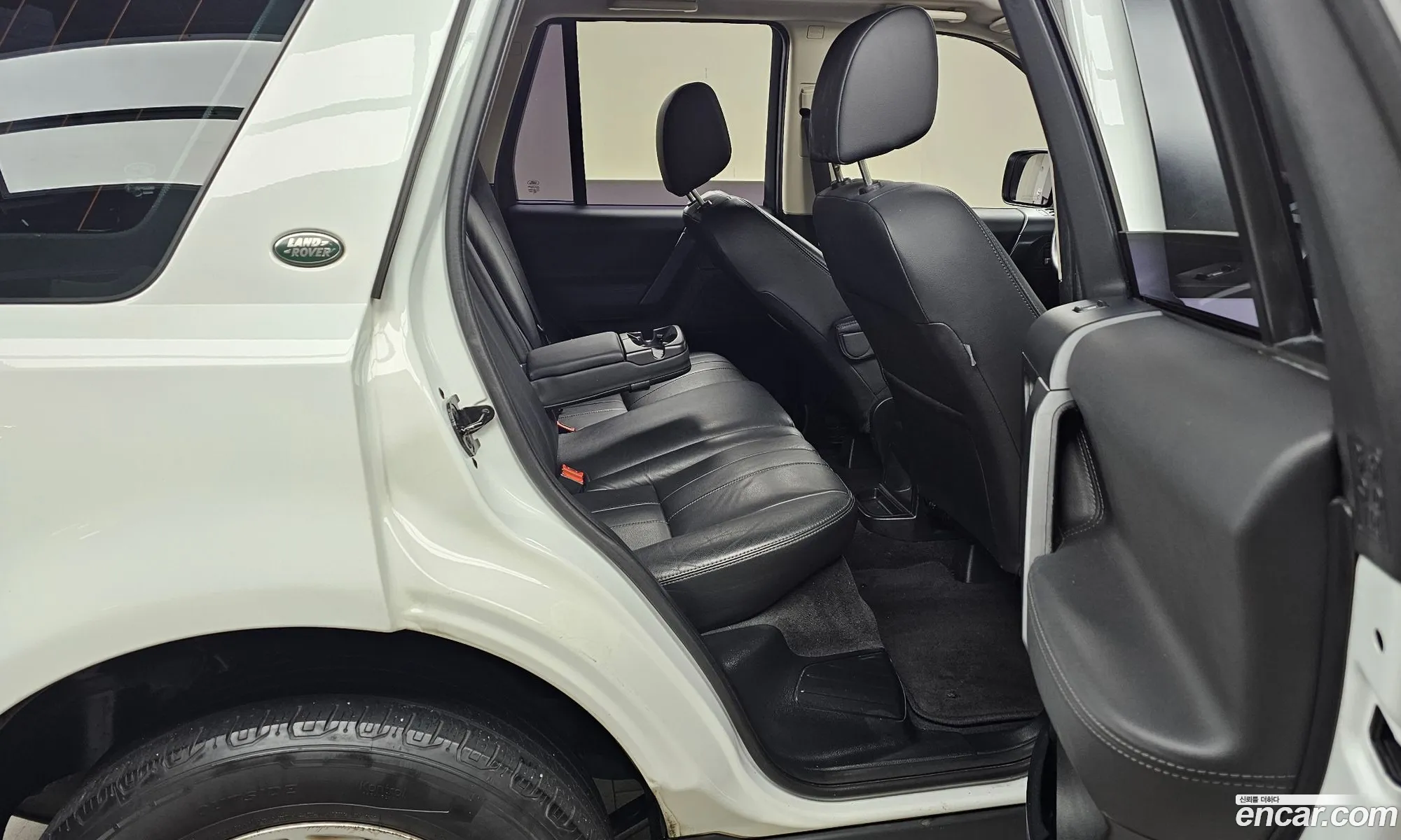 Land Rover Freelander 2 2011 SALFA2BE1BH267494 — 3