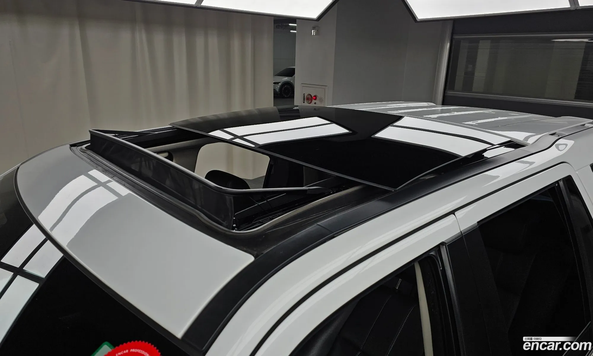 Land Rover Freelander 2 2011 SALFA2BE1BH267494 — 19