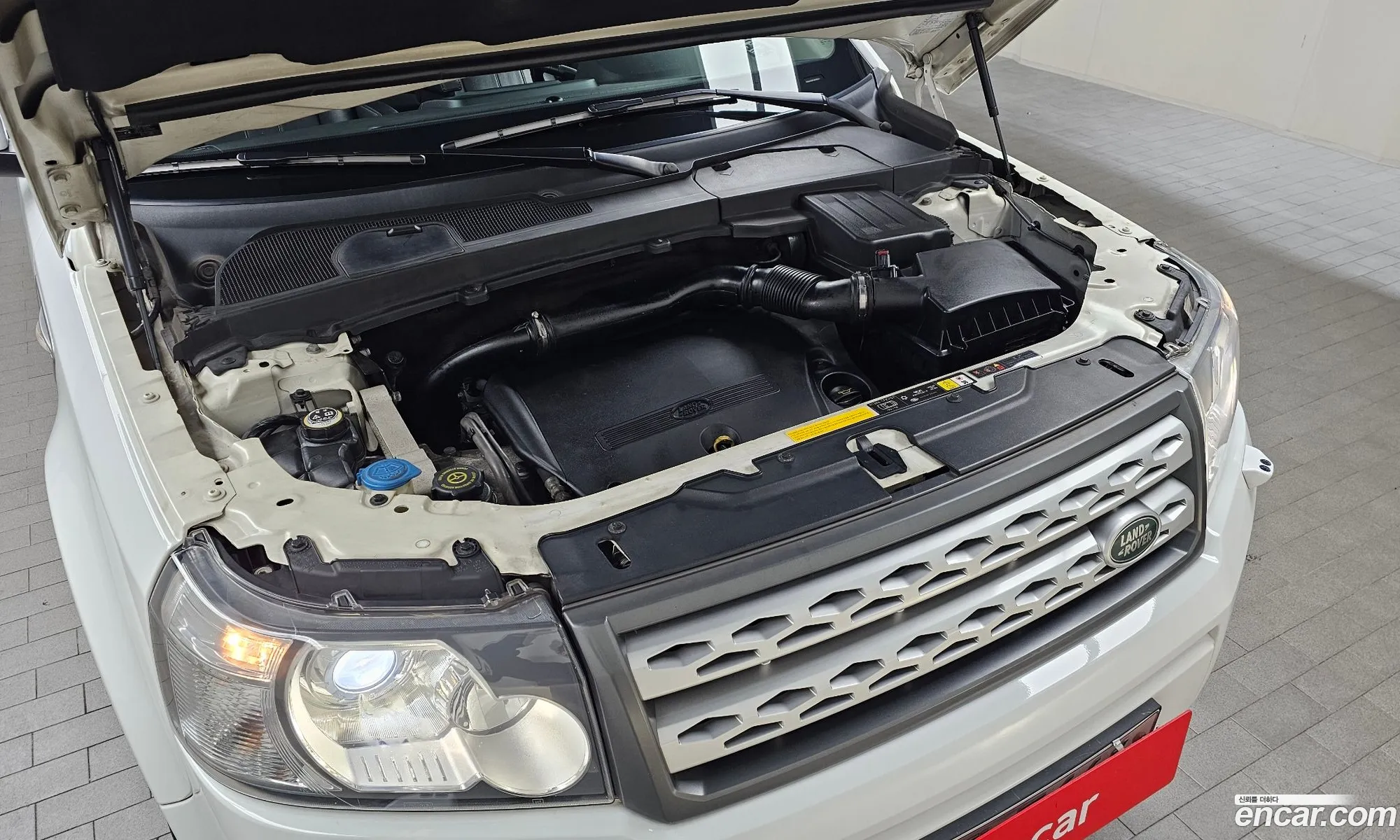 Land Rover Freelander 2 2011 SALFA2BE1BH267494 — 20