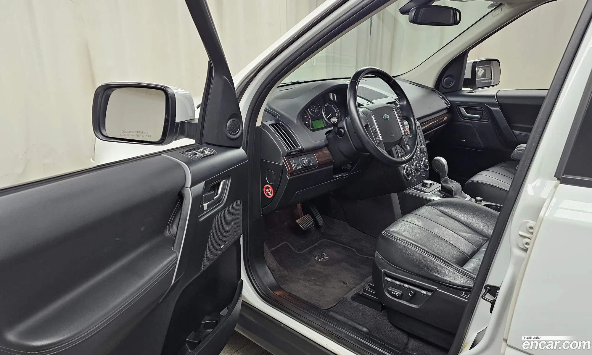 Land Rover Freelander 2 2011 SALFA2BE1BH267494 — 4