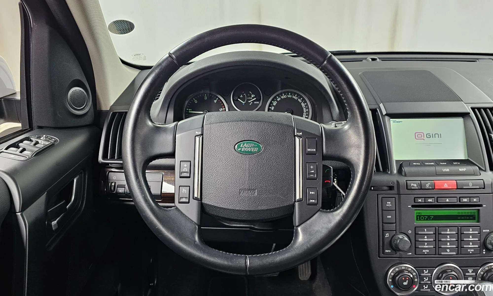 Land Rover Freelander 2