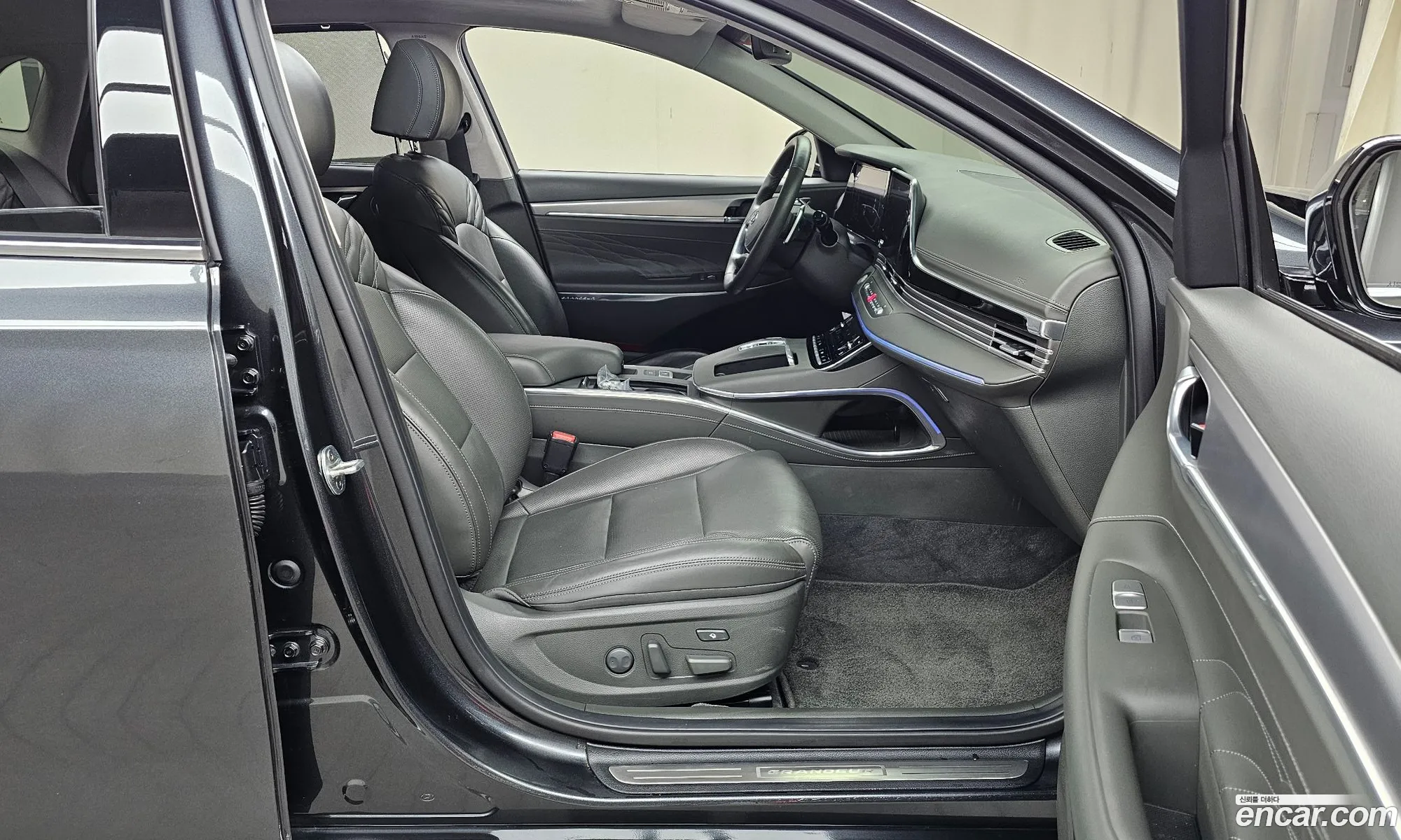 Hyundai Grandeur IG 2020 — 10