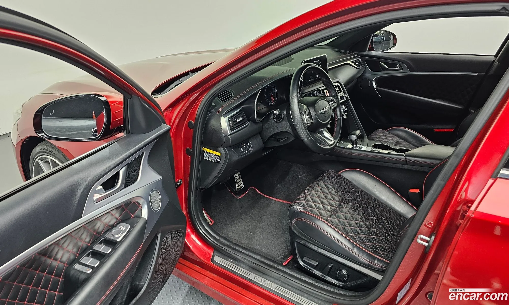 Genesis G70 2020 — 18