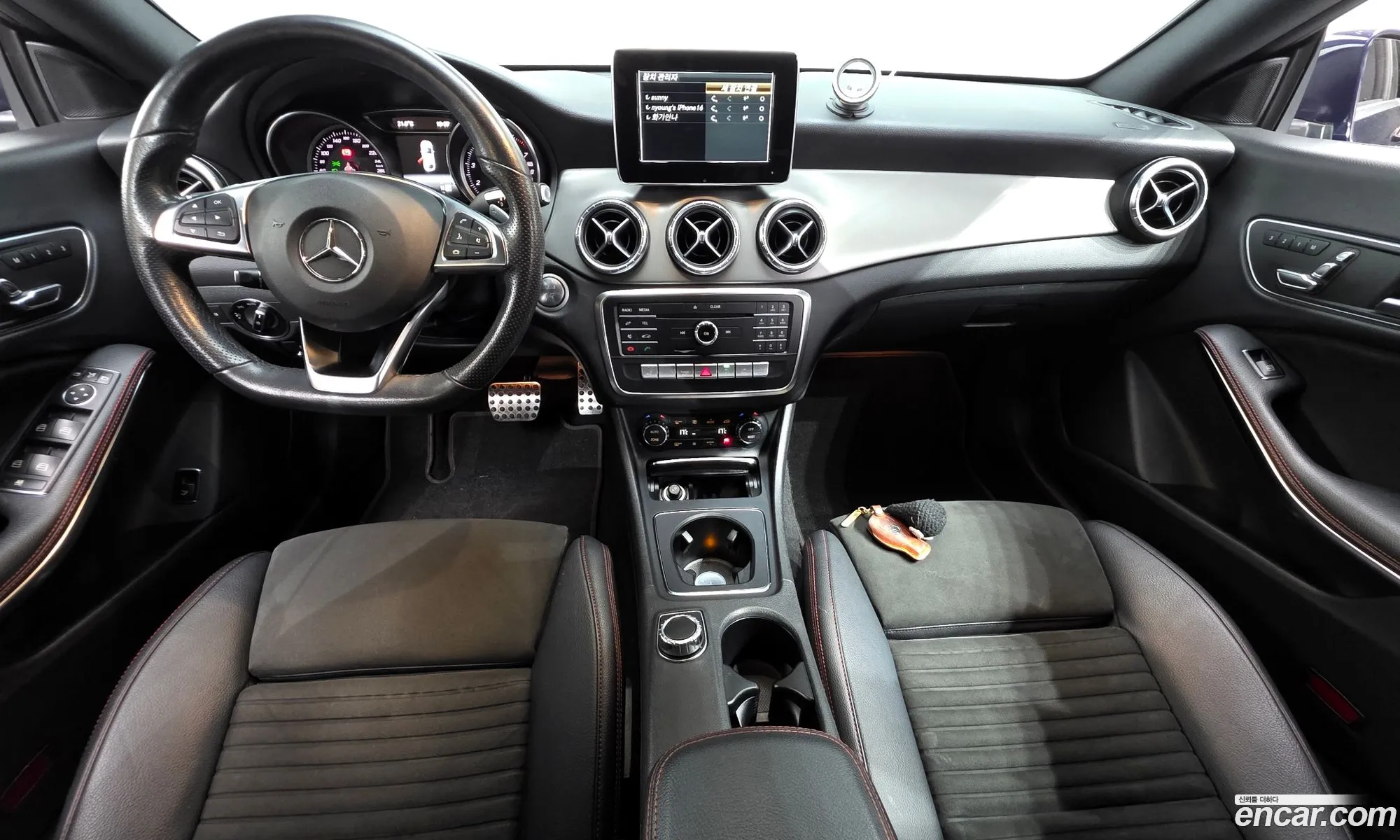 Mercedes-Benz CLA-Class C117 2018 — 14