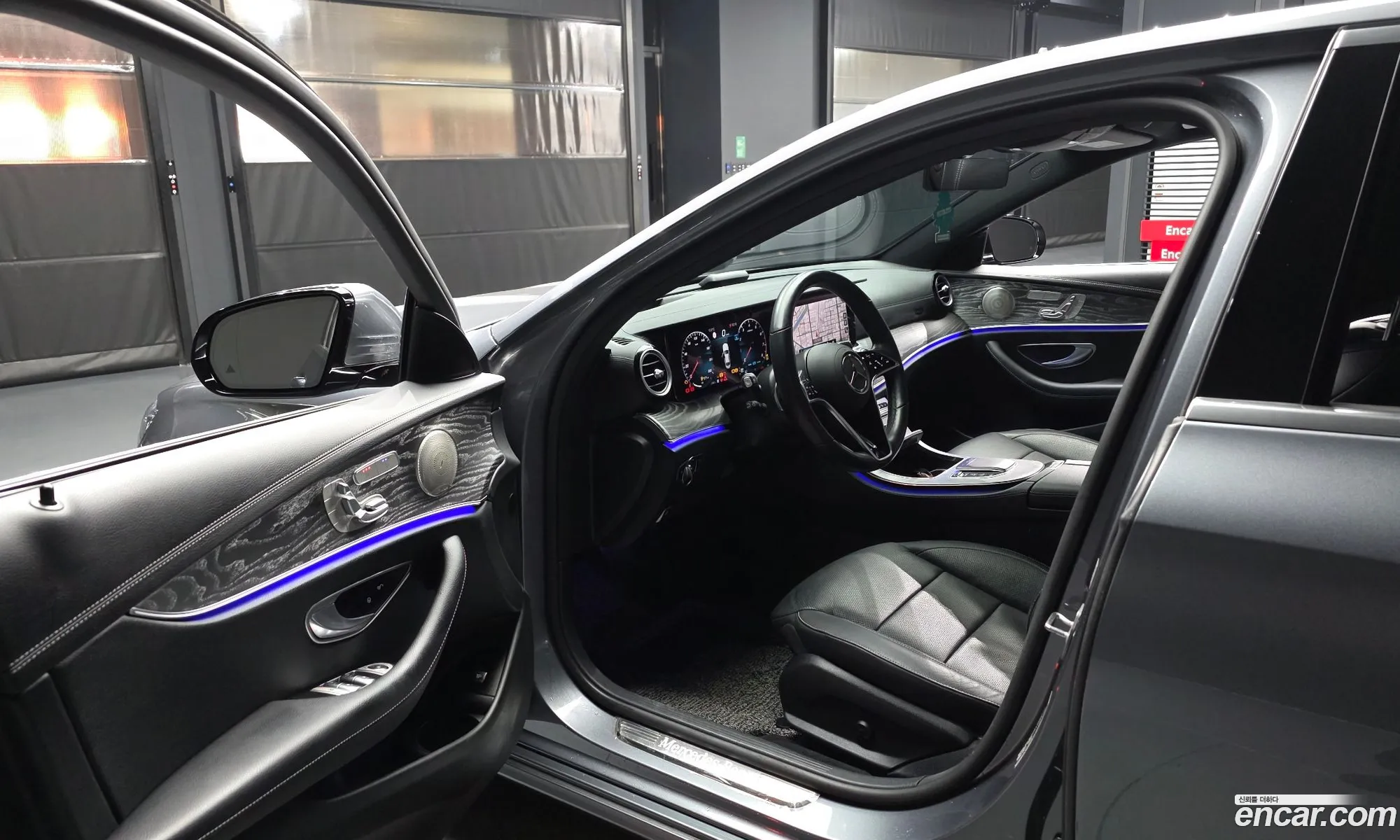 Mercedes-Benz E-Class W213 2022 — 11