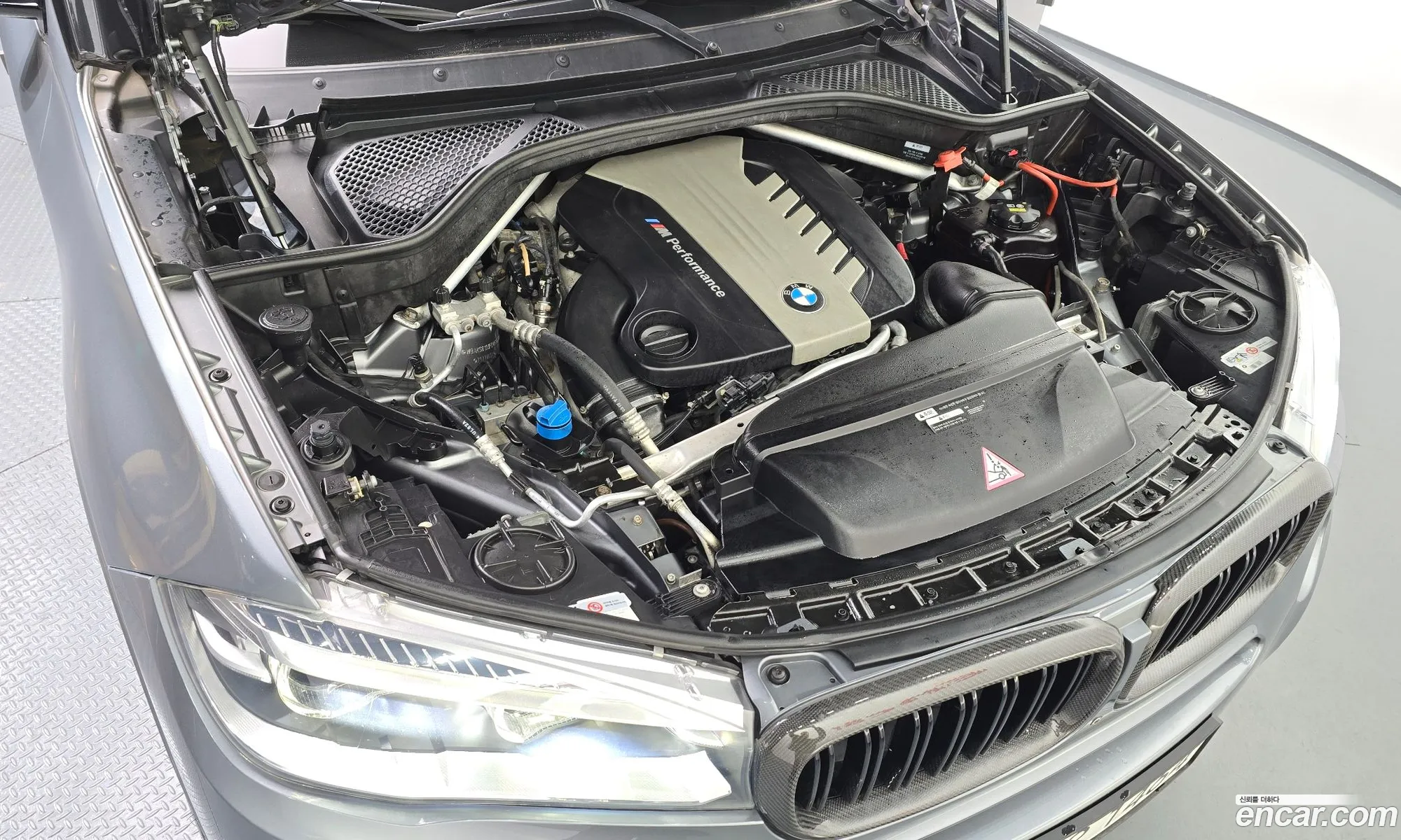 BMW X5 2015 WBAKS8103F0M50876 — 2