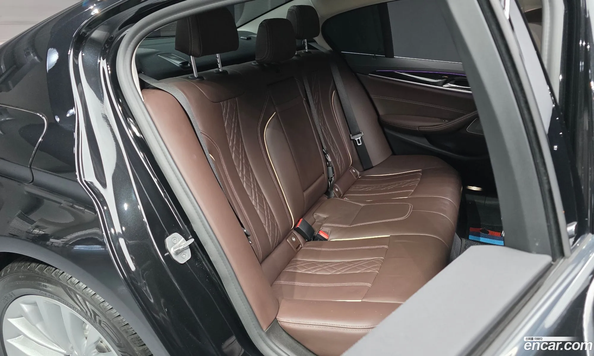 BMW 5 Series 2021 — 10