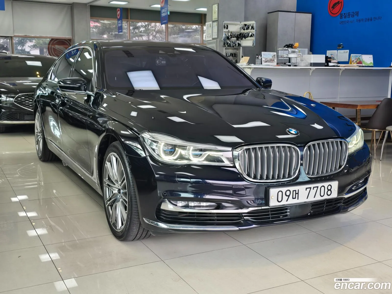 BMW 7 Series 2017 — 18